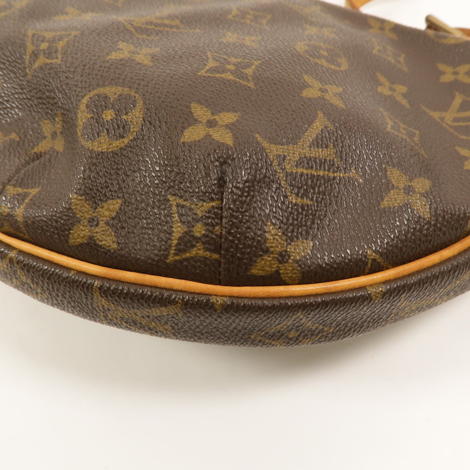 LOUIS VUITTON Monogram Croissant MM肩背袋