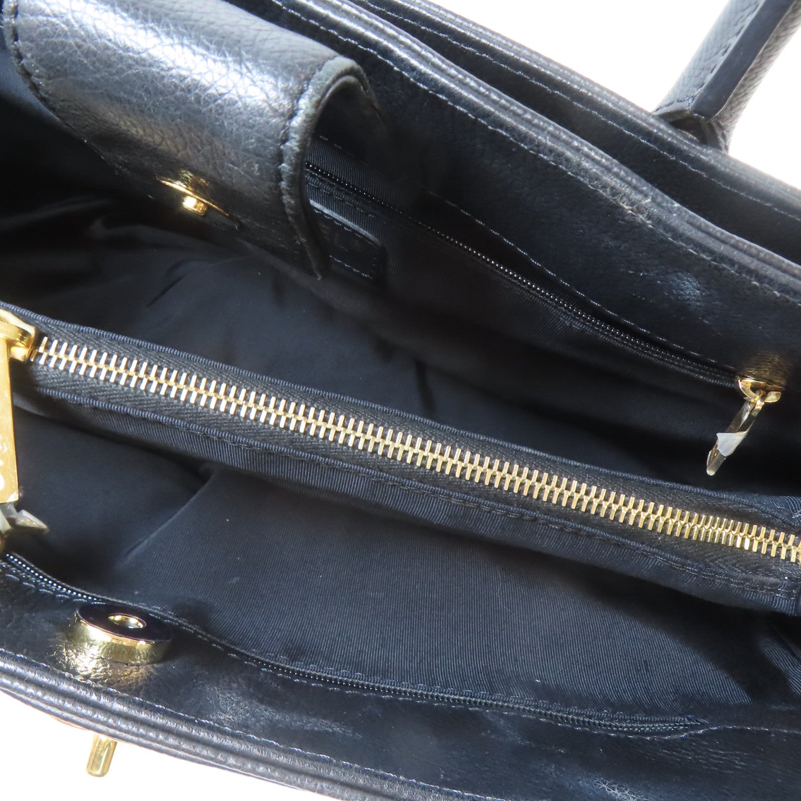CHANEL 牛皮皮革Handbag金扣手挽袋黑色