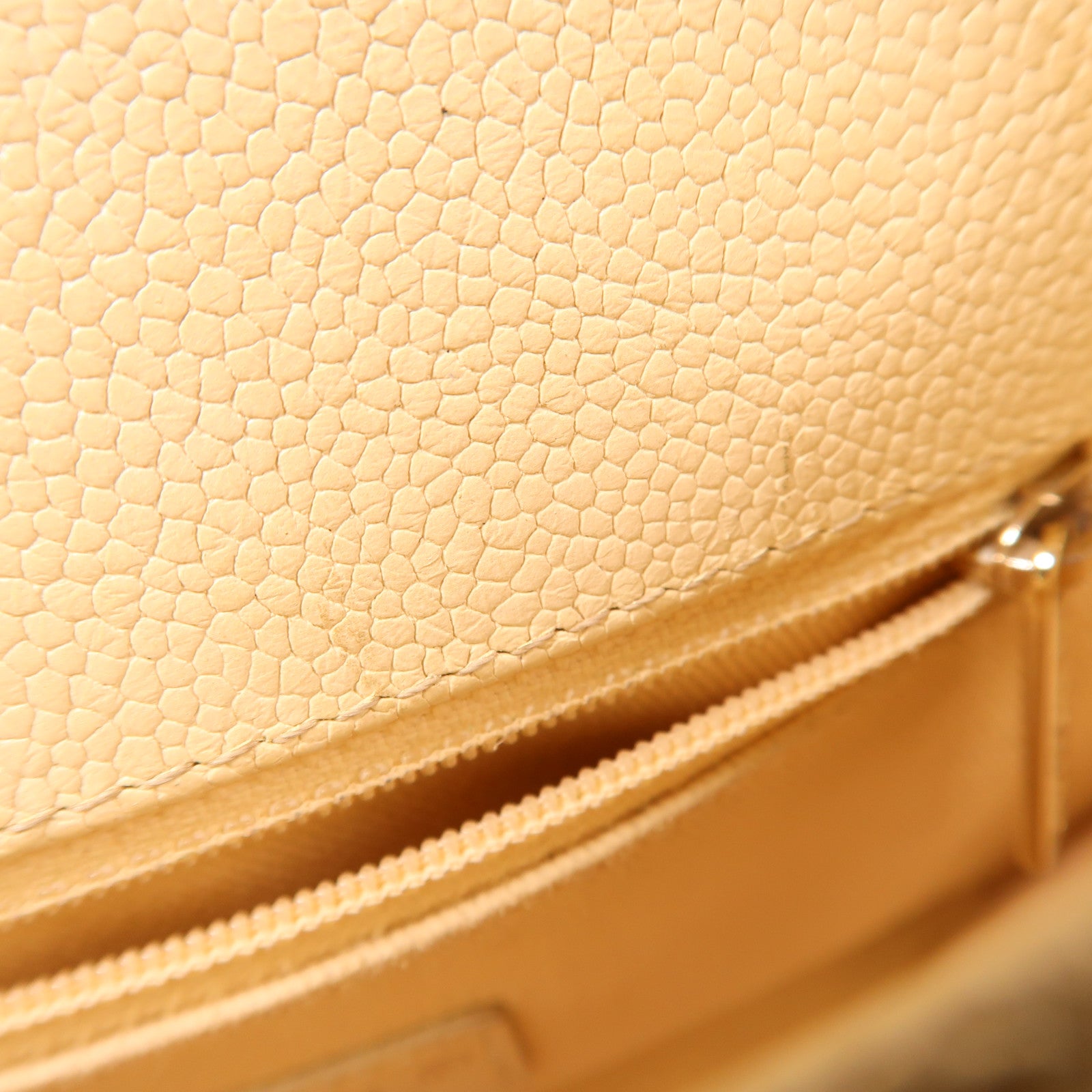 CHANEL 牛皮皮革Chain Shoulder金扣手挽肩背兩用袋