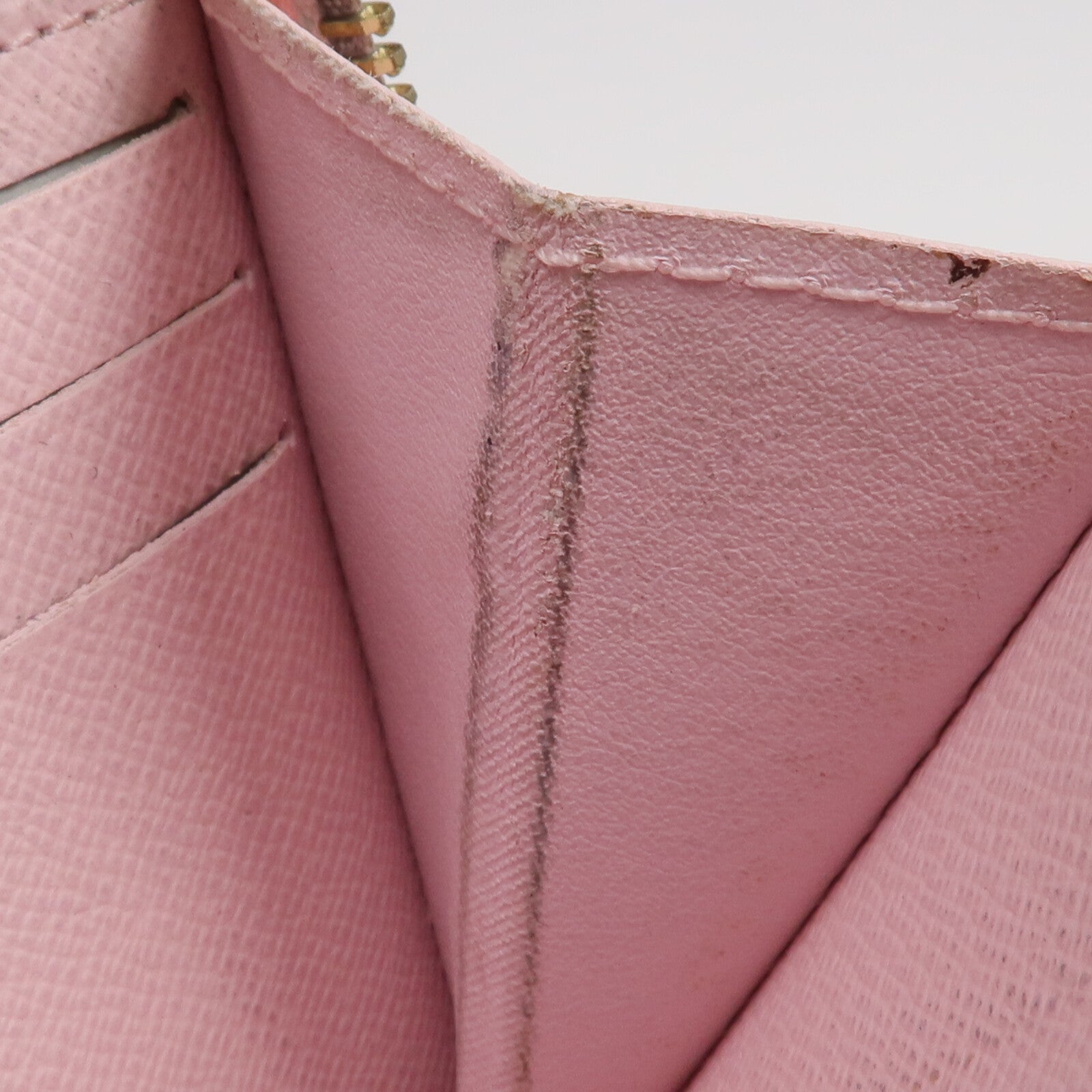LOUIS VUITTON Monogram By The Pool Zippy Wallet金扣長錢包