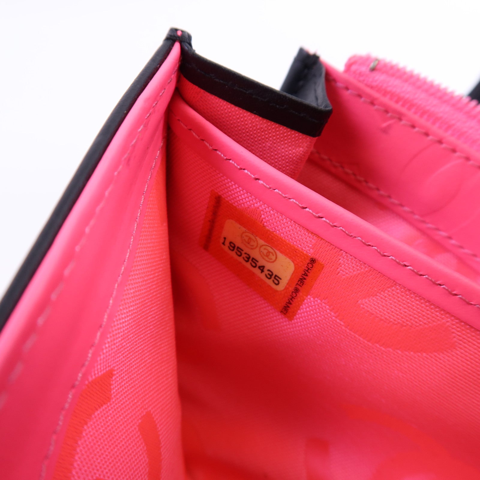 CHANEL 牛皮皮革Cambon Long Wallet銀扣長錢包