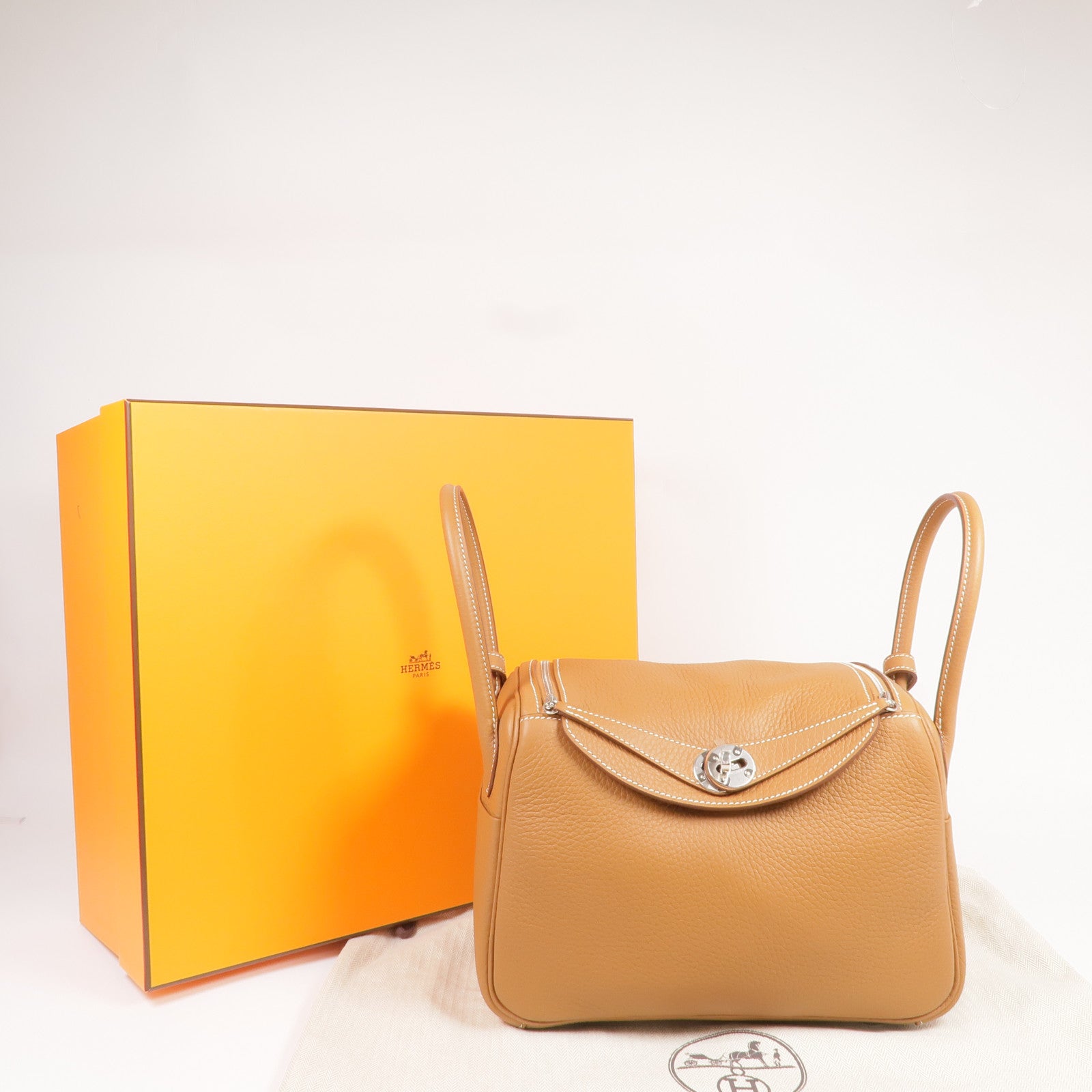 HERMES Clemence皮革Lindy 26銀扣手挽肩背兩用袋Gold