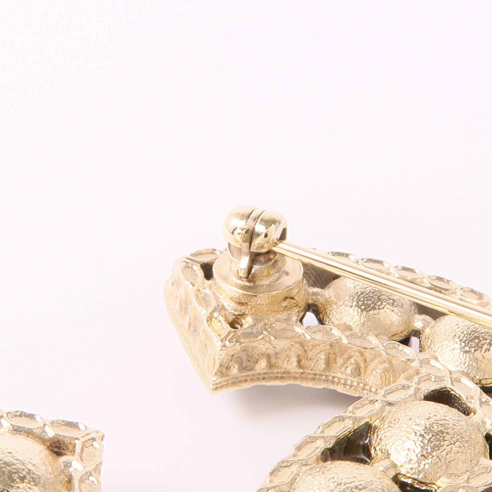 CHANEL CC Brooch Accessories Metal PVC Gold Black