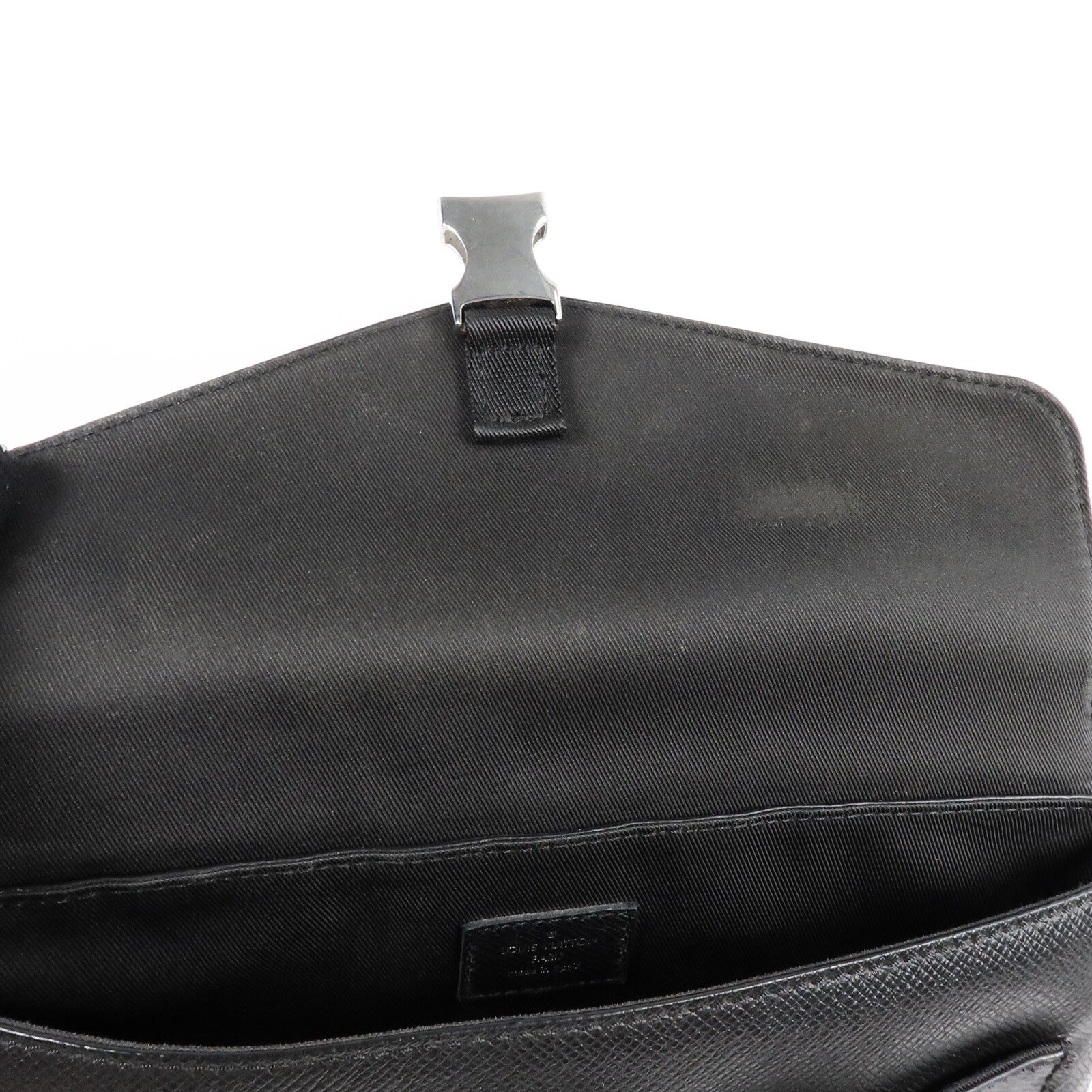 LOUIS VUITTON Taigarama Outdoor Flap Messenger肩背袋
