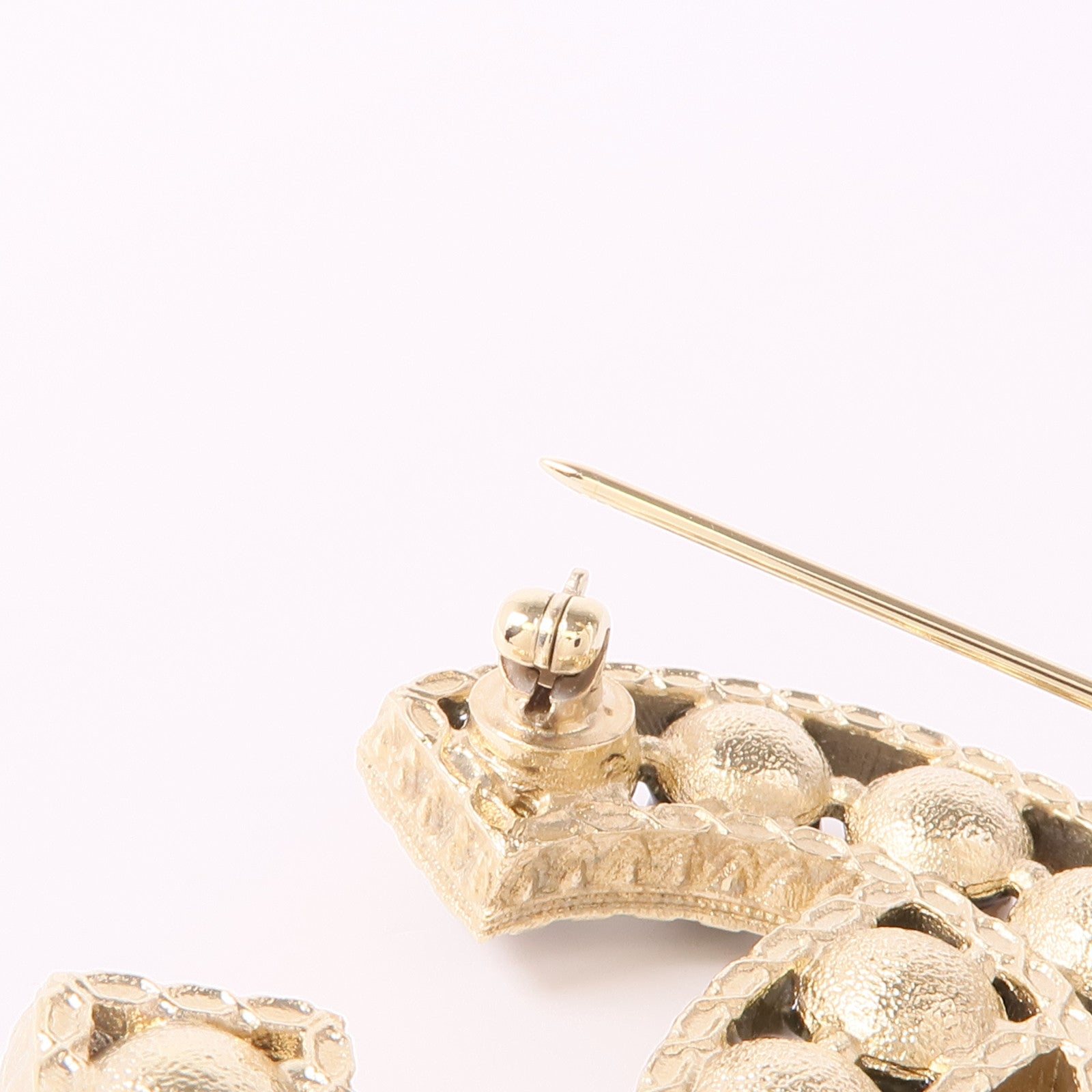 CHANEL CC Brooch Accessories Metal PVC Gold Black