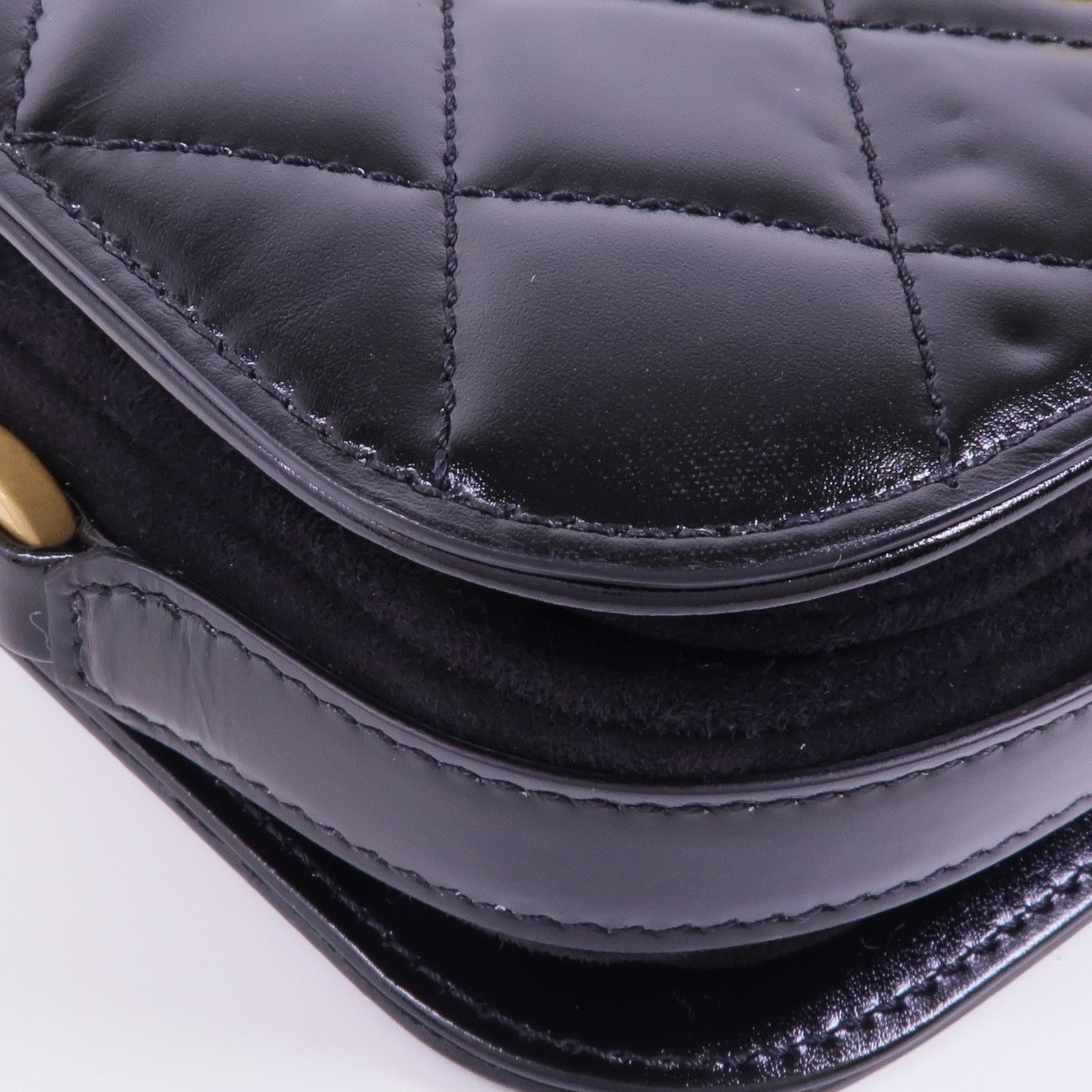 CHANEL 皮革Shoulder Bag金扣肩背袋