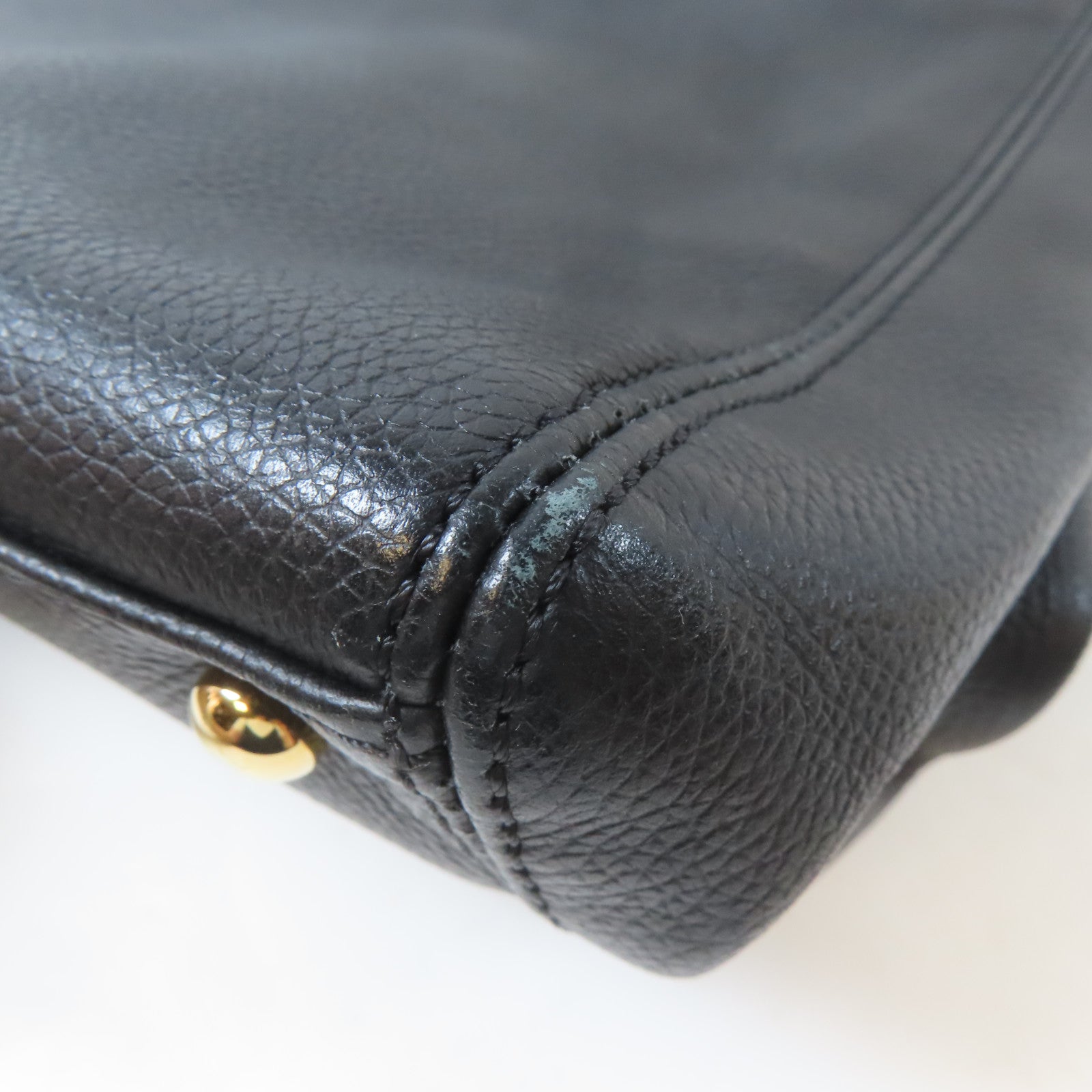 CHANEL 牛皮皮革Handbag金扣手挽袋黑色