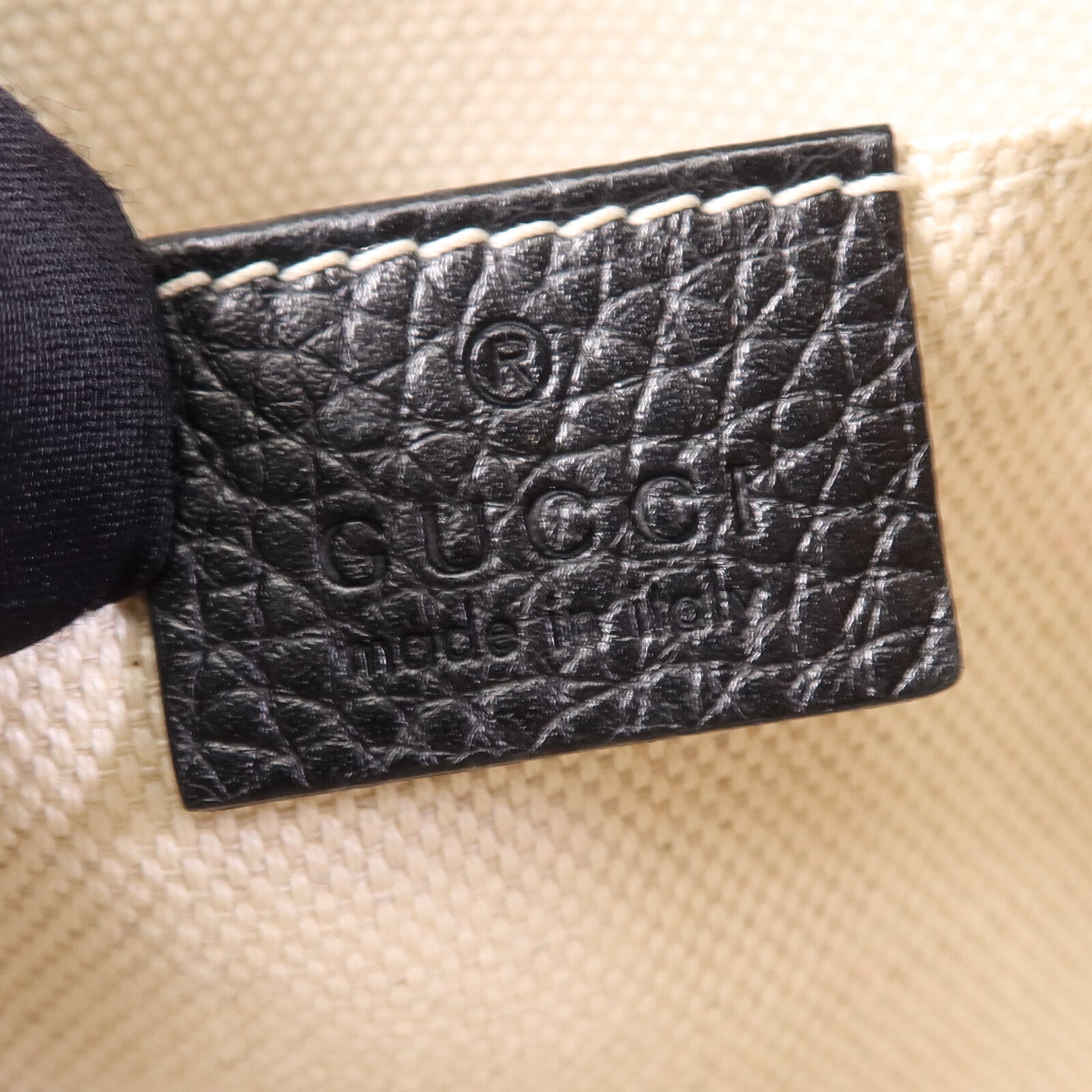 GUCCI 牛皮皮革Soho Disco Bag金扣肩背袋