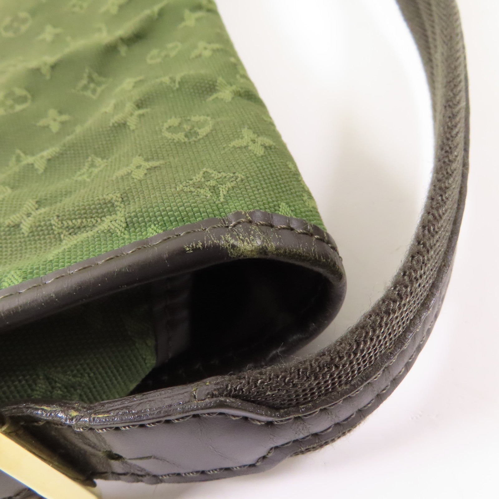 LOUIS VUITTON Monogram Mini Berangere金扣肩背袋