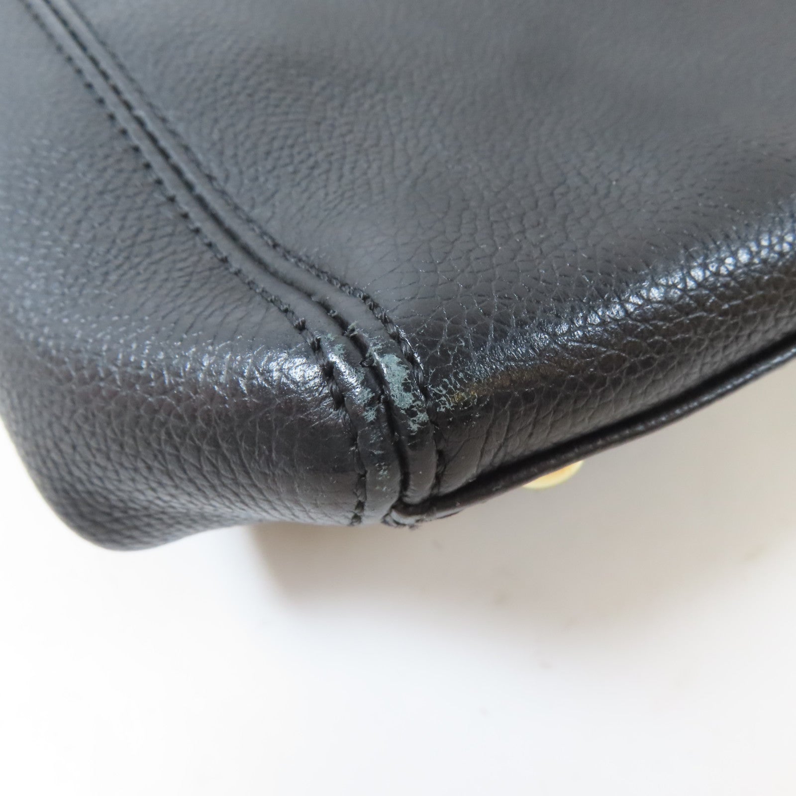 CHANEL 牛皮皮革Handbag金扣手挽袋黑色