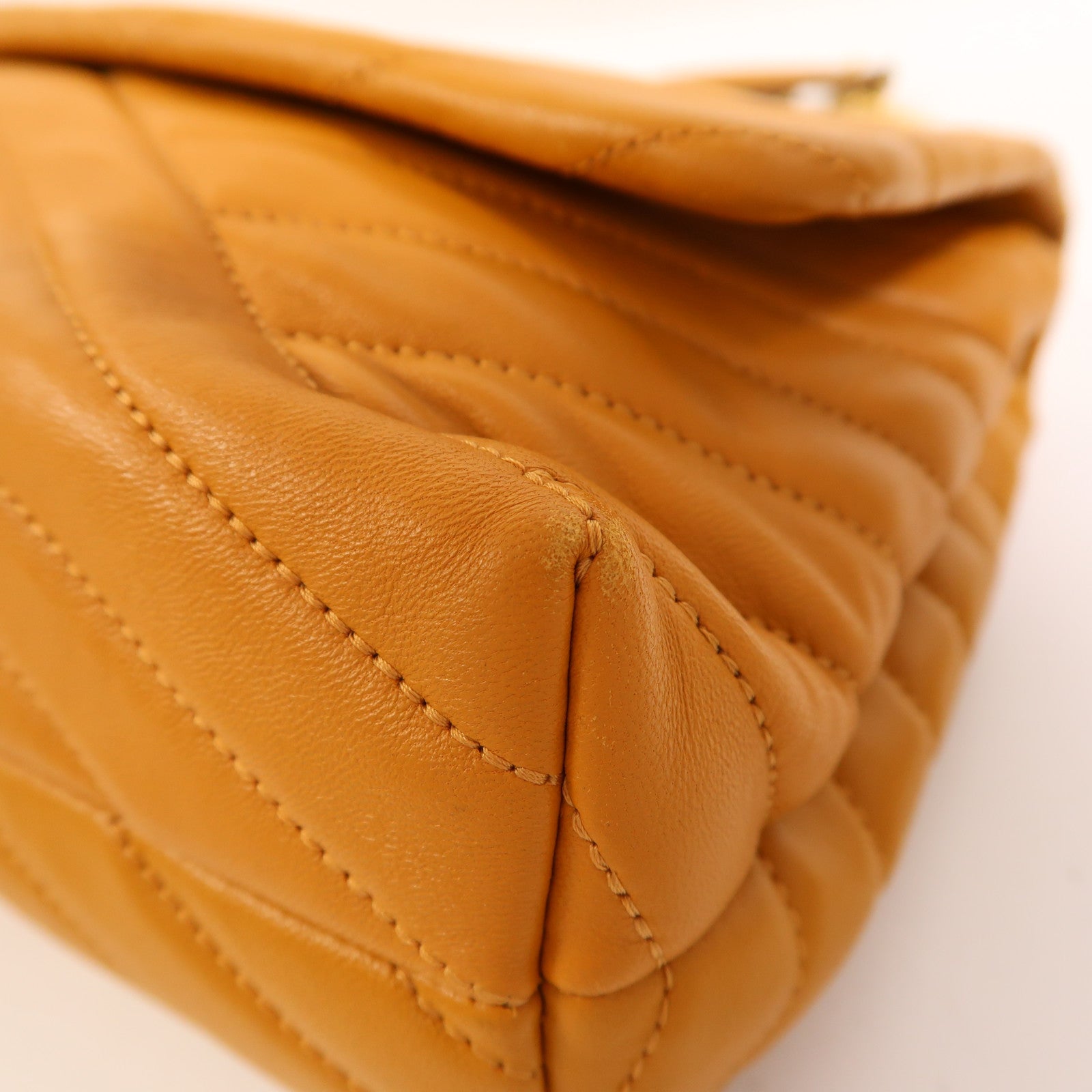 Tory Burch 牛皮皮革Chain Shoulder金扣鏈帶肩背袋