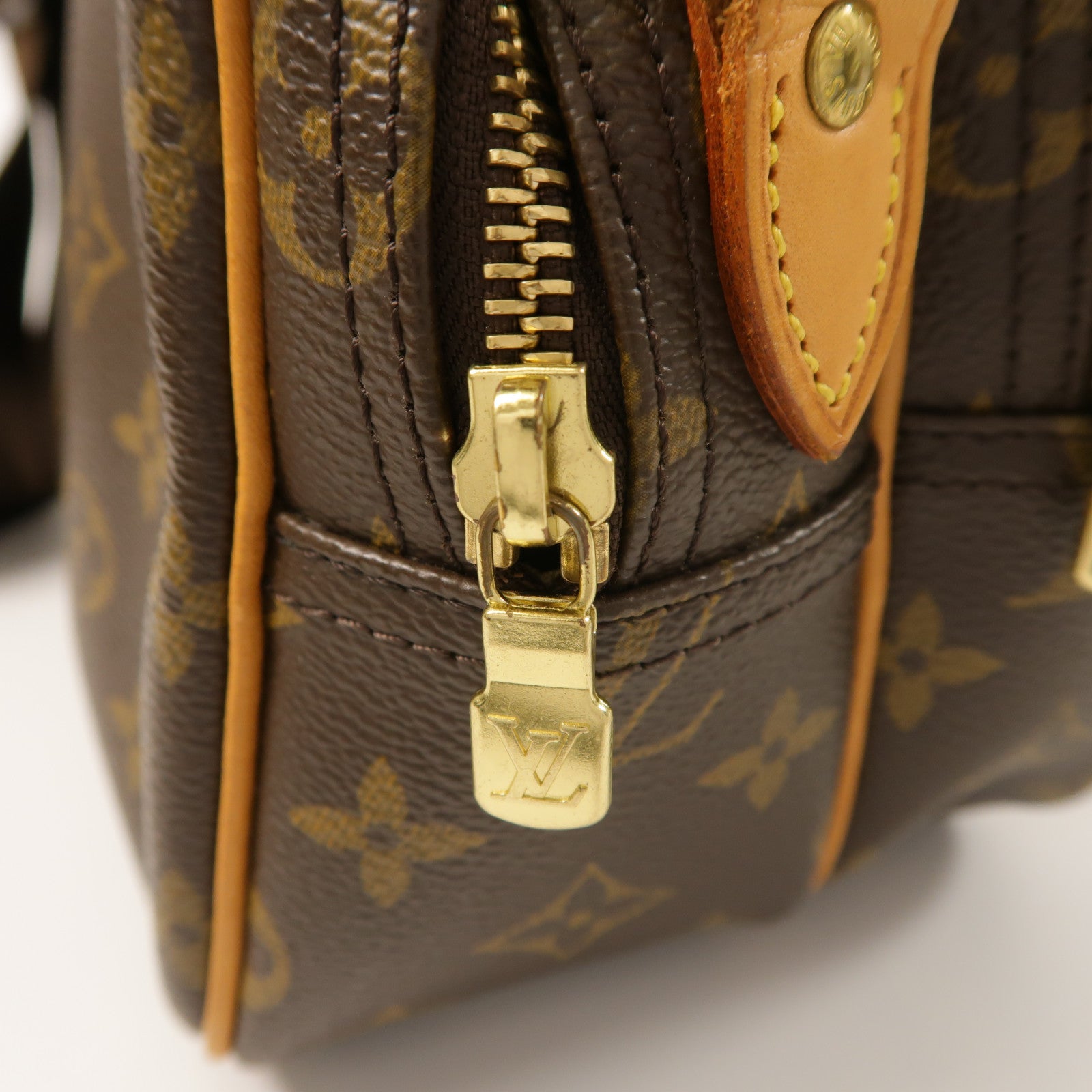 LOUIS VUITTON Monogram Reporter PM金扣肩背袋棕色