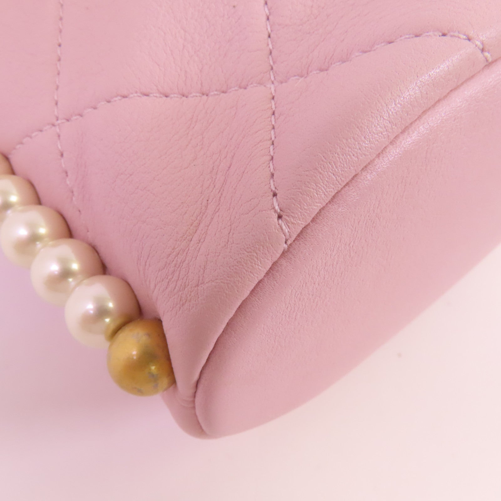 CHANEL 牛皮皮革Chain Shoulder金扣肩背袋