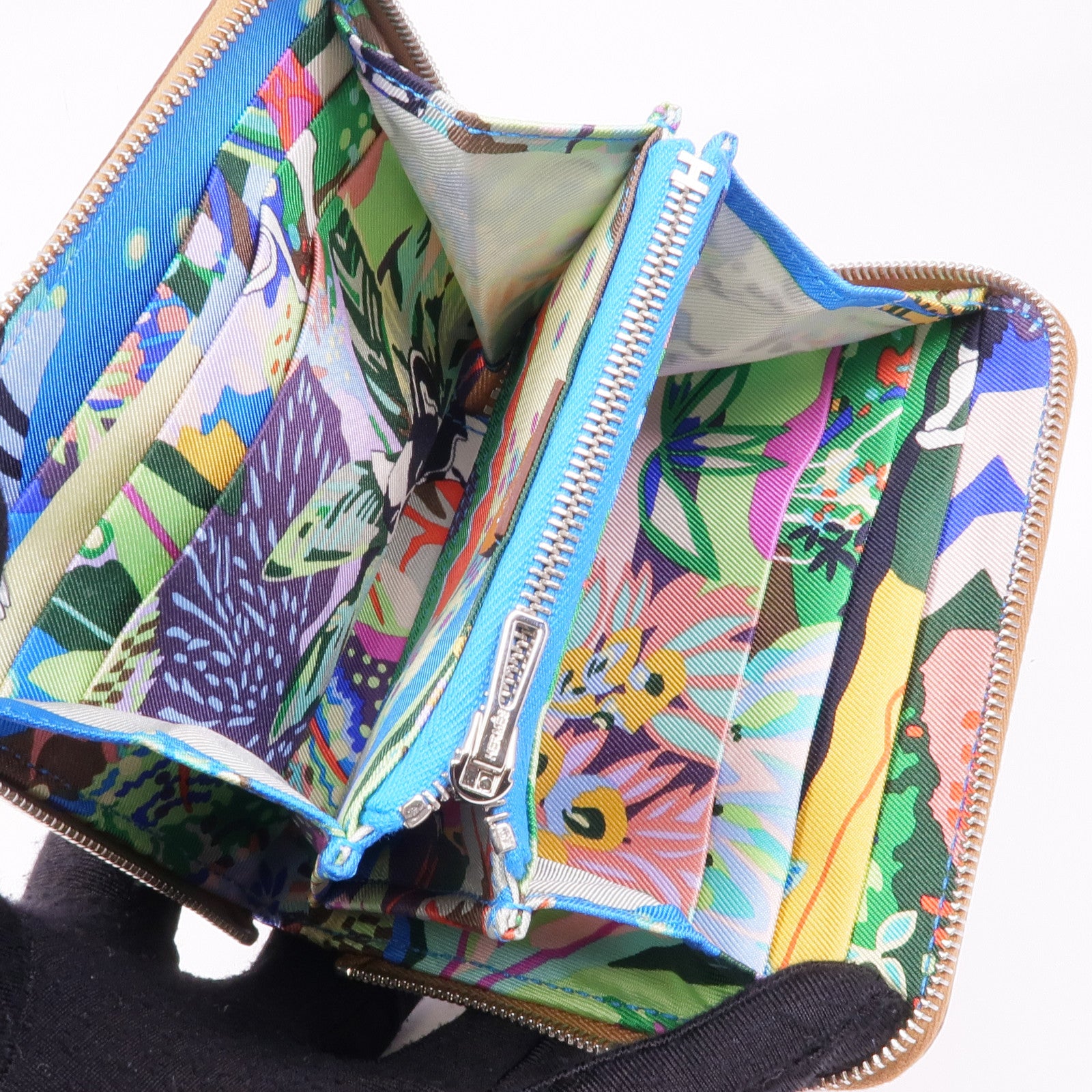 HERMES Epsom皮革Silk In Compact Wallet銀扣錢包Gold