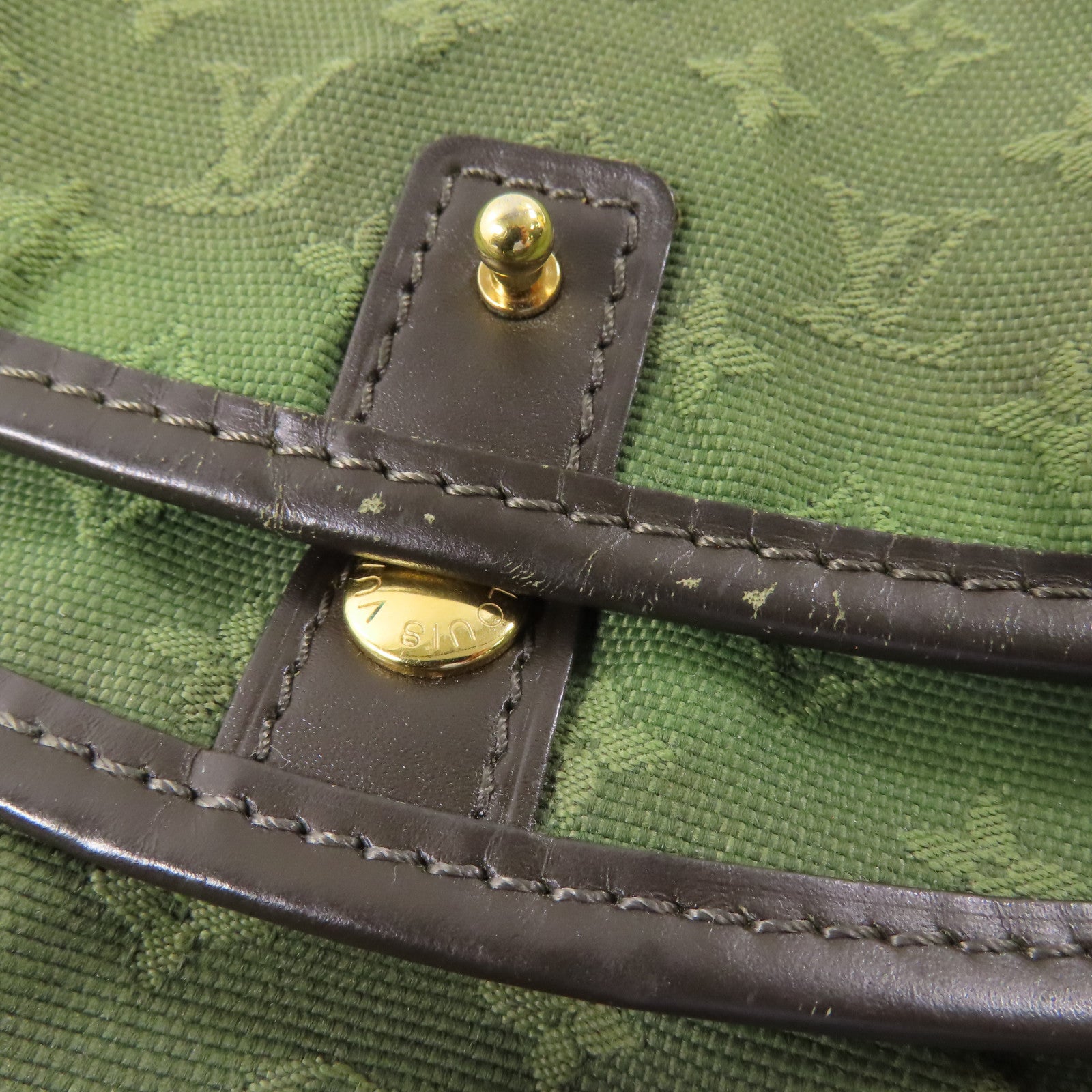 LOUIS VUITTON Monogram Mini Berangere金扣肩背袋