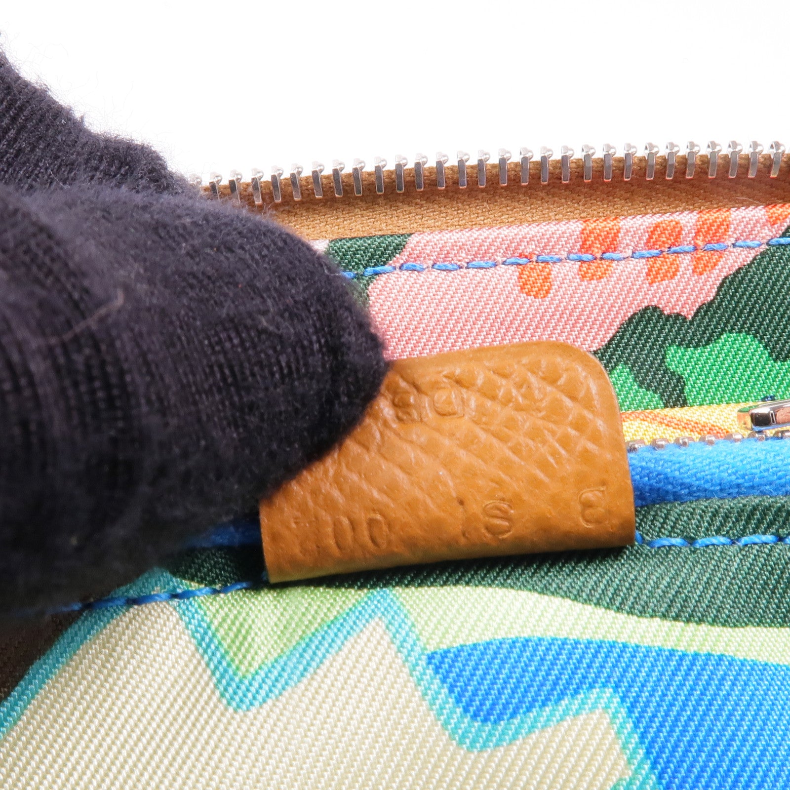 HERMES Epsom皮革Silk In Compact Wallet銀扣錢包Gold