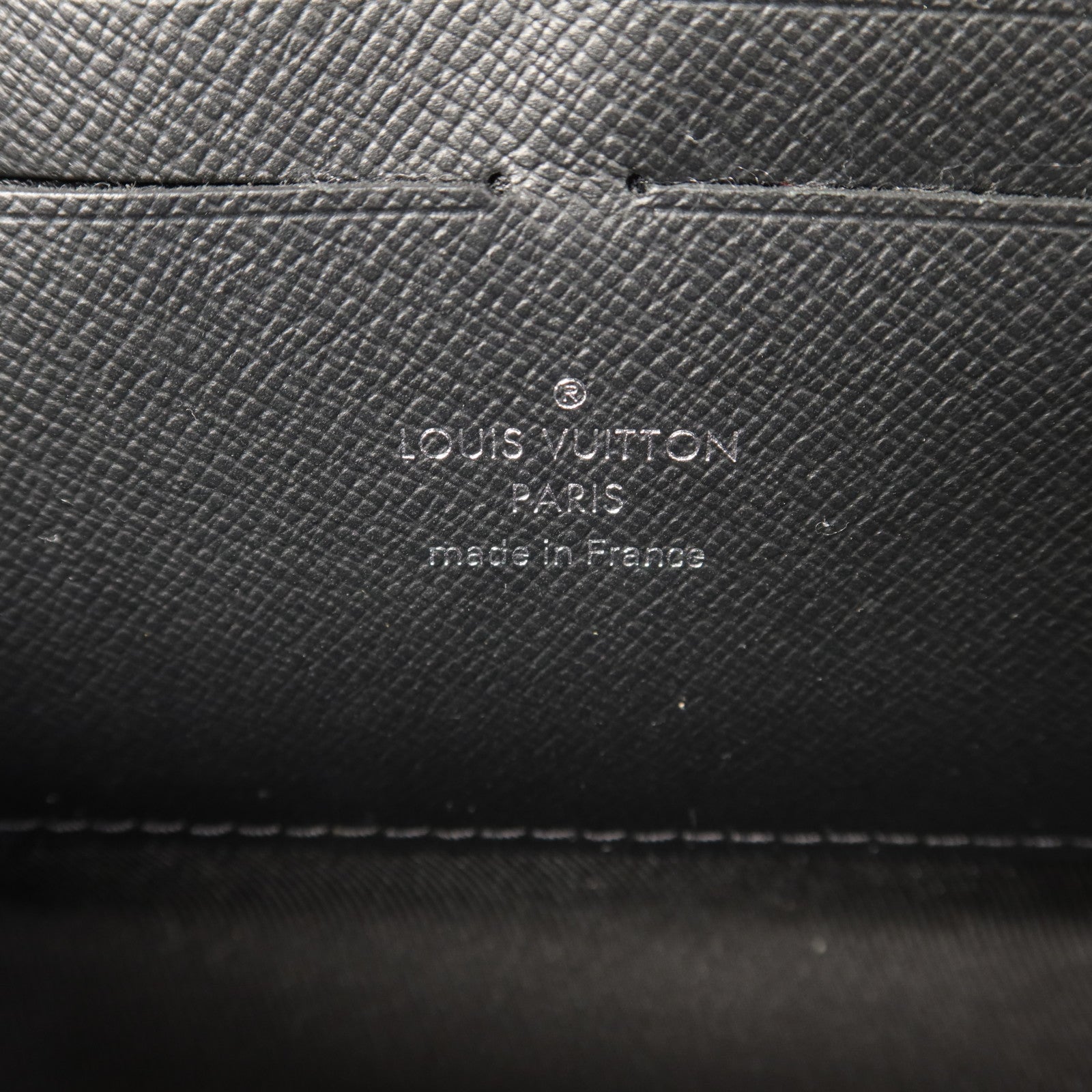 LOUIS VUITTON 【激減優惠】Monogram Eclipse Soft Trunk Wallet肩背袋