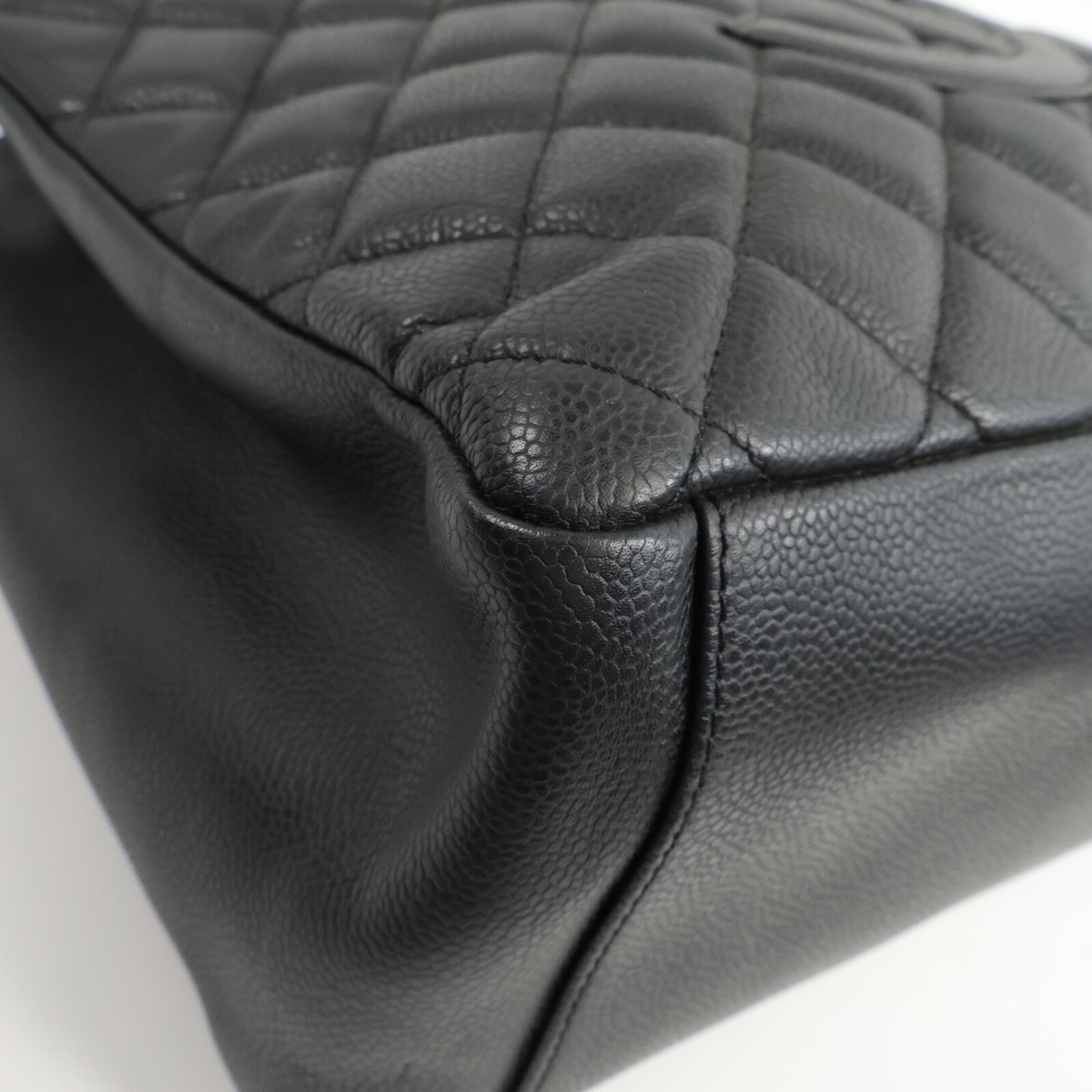 CHANEL 牛皮皮革GST Grand Shopping Tote Bag鏈帶肩背袋