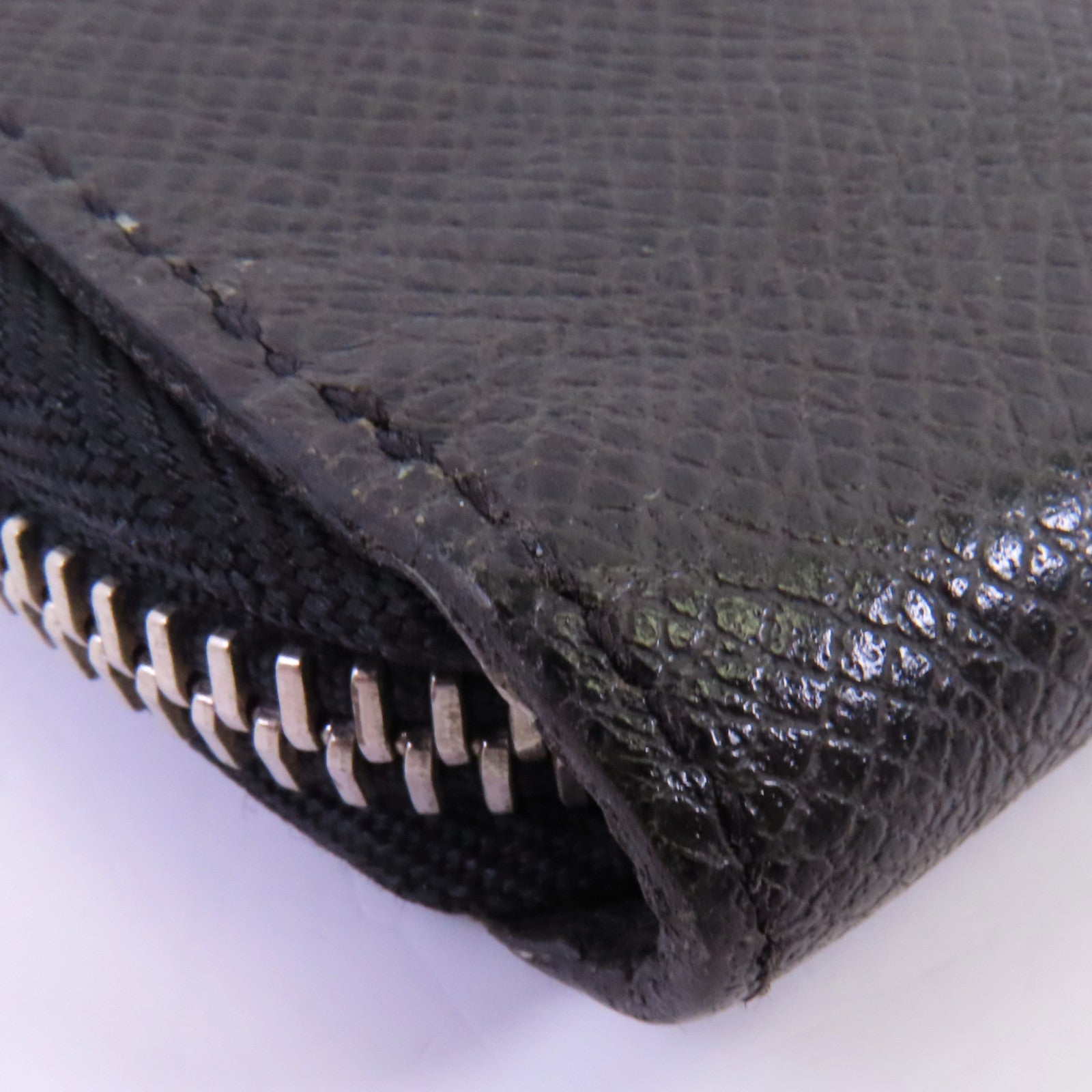 LOUIS VUITTON 【激減優惠】Taiga Zippy Wallet Vertical銀扣長錢包
