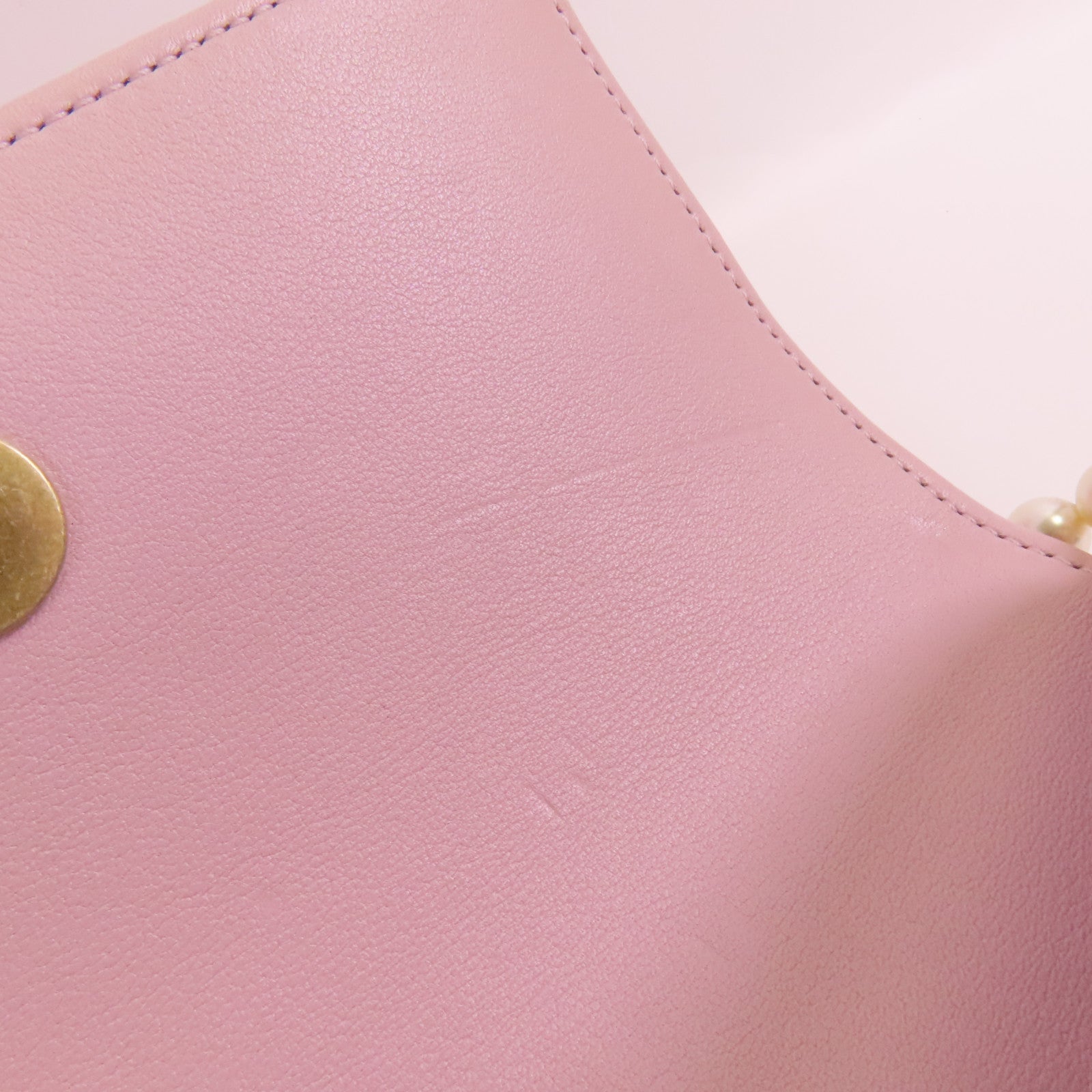 CHANEL 牛皮皮革Chain Shoulder金扣肩背袋