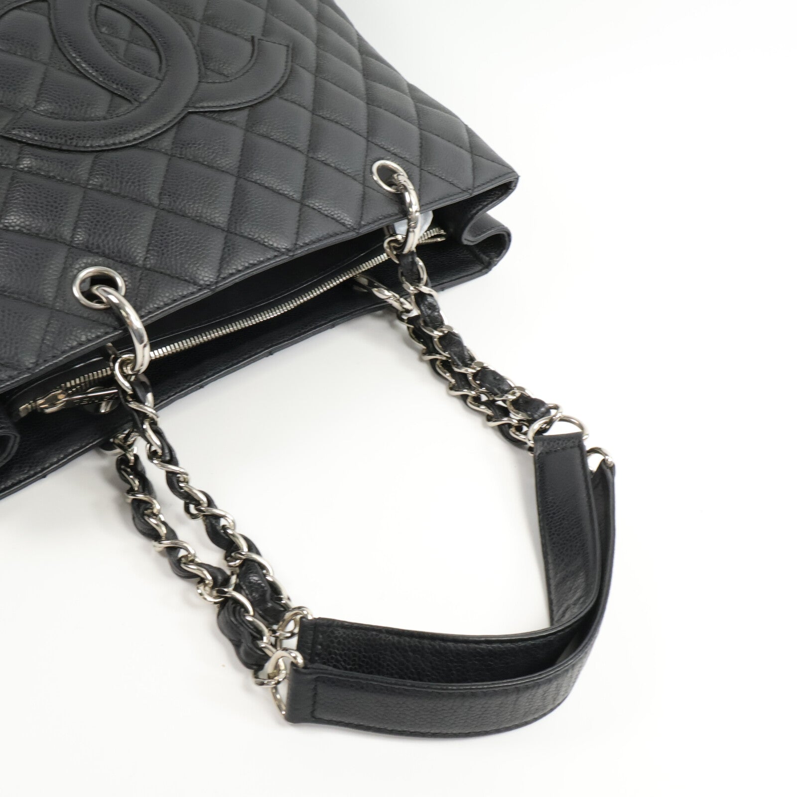 CHANEL 牛皮皮革GST Grand Shopping Tote Bag鏈帶肩背袋