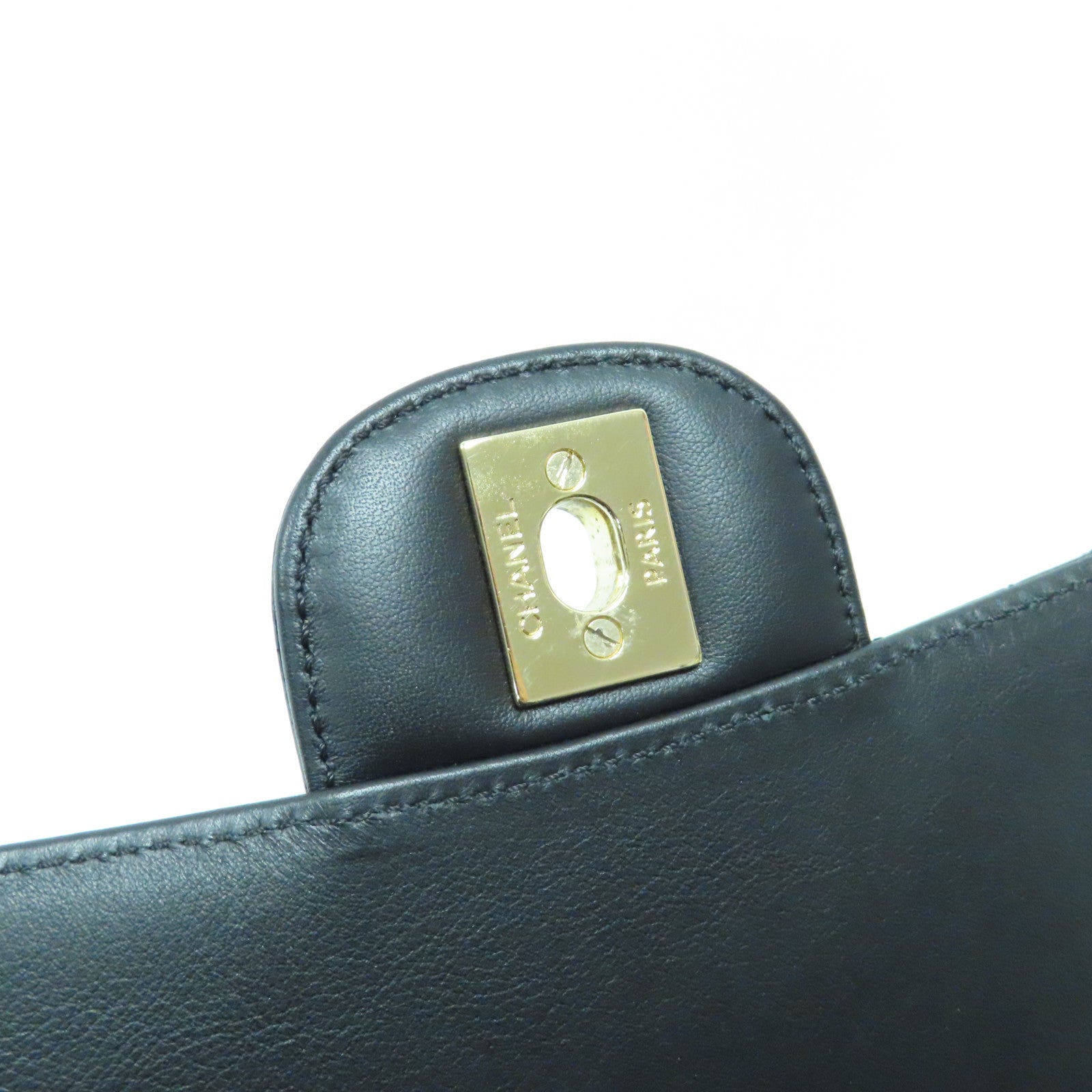 CHANEL 菱格漆皮皮革Valentine Chain Shoulder Bag金扣鏈帶肩背袋黑色