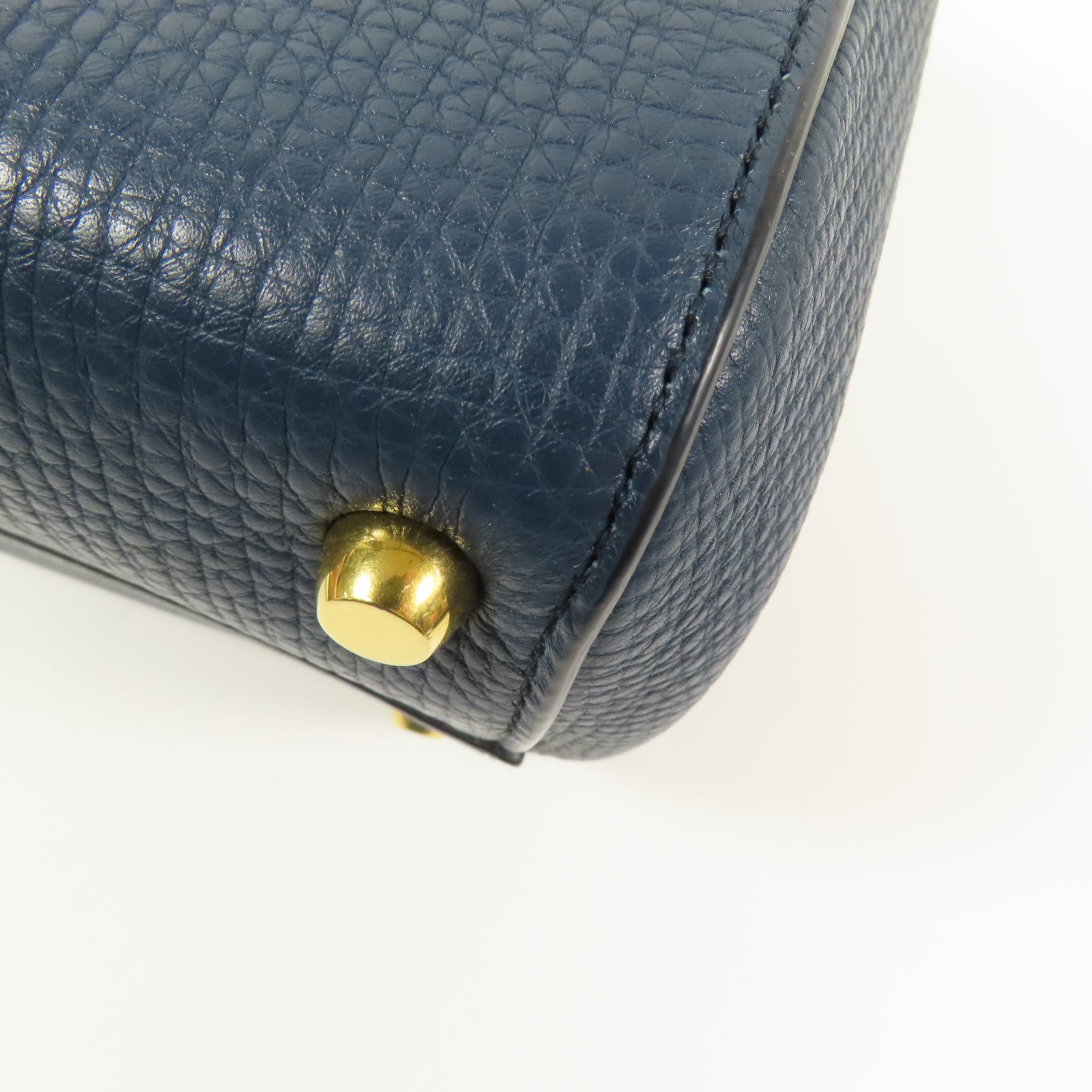 BOTTEGA VENETA 牛皮皮革Shoulder Bag金扣肩背袋