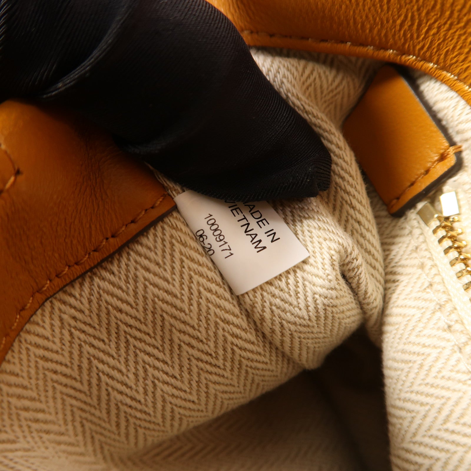 Tory Burch 牛皮皮革Chain Shoulder金扣鏈帶肩背袋