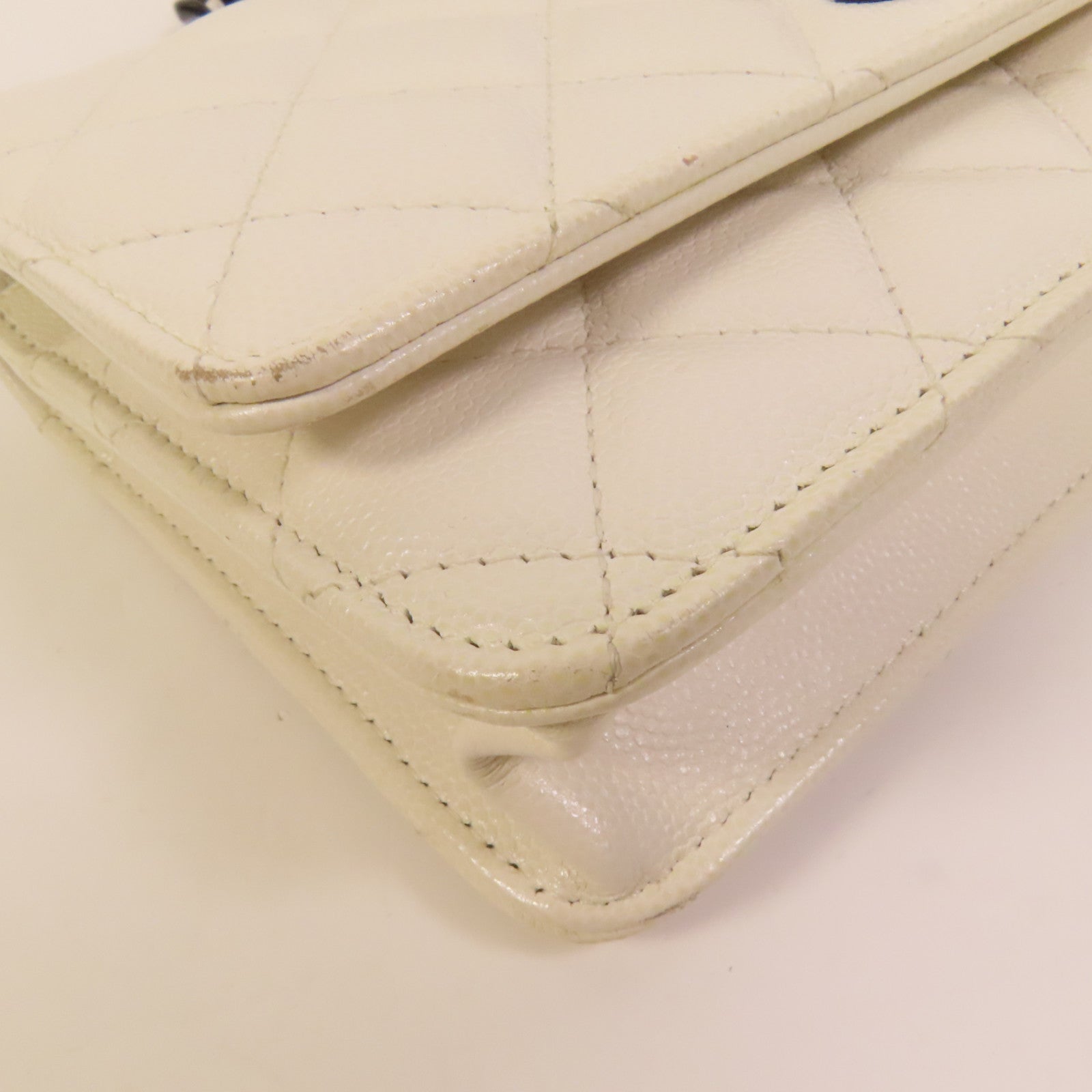 CHANEL 牛皮皮革WOC Wallet On Chain鏈帶肩背袋