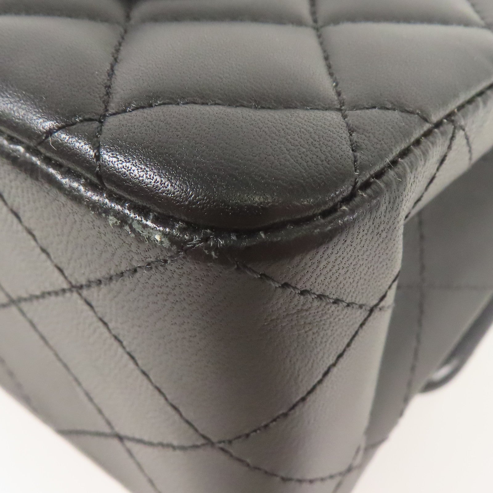 CHANEL 羊皮皮革Classic 23金扣鏈帶肩背袋