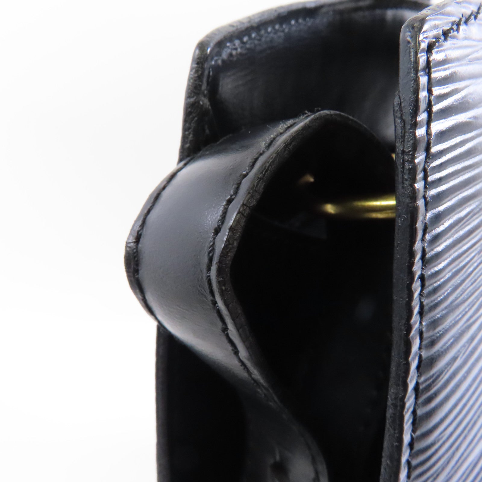 LOUIS VUITTON Epi Cluny Shoulder Bag金扣肩背袋黑色