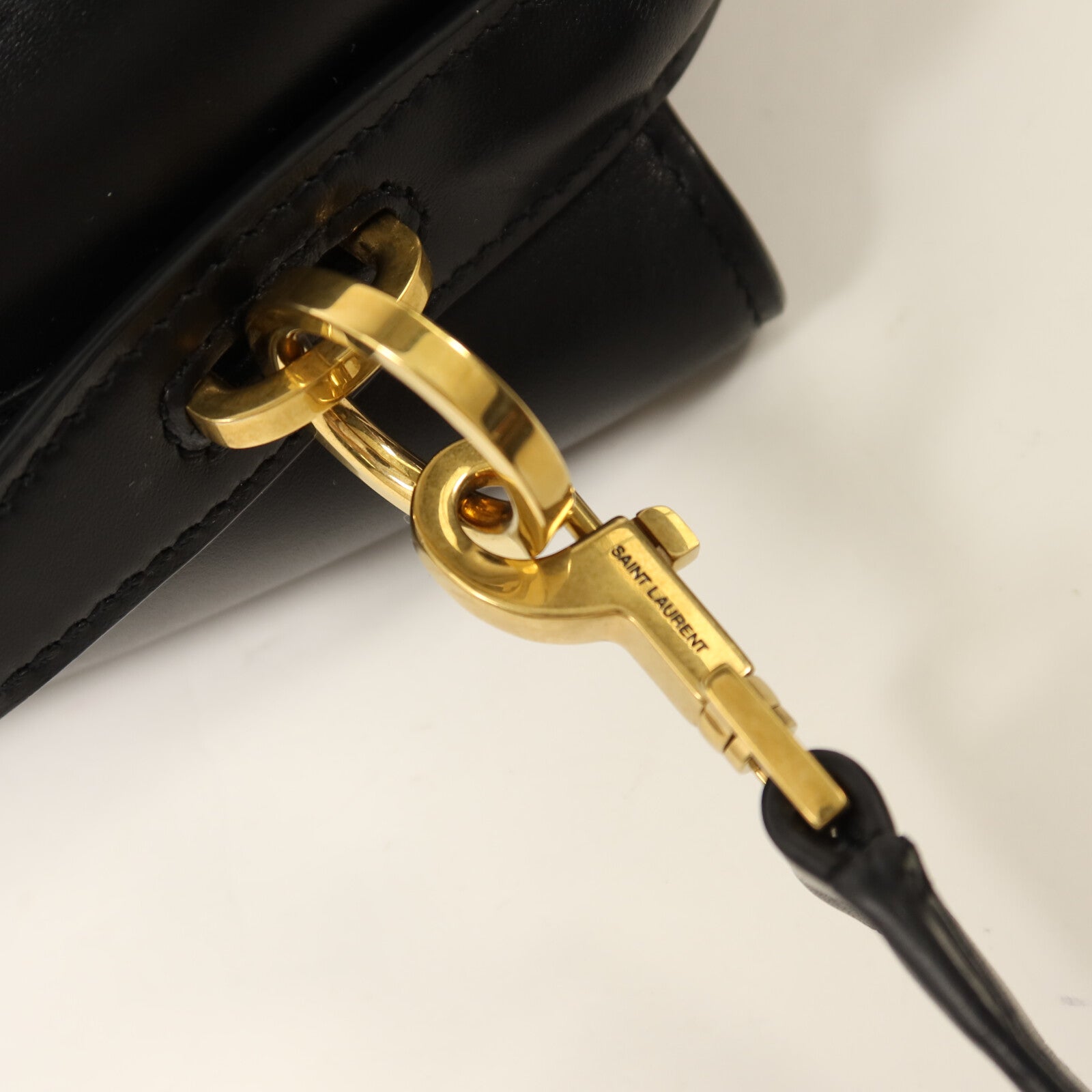 YVES SAINT LAURENT 牛皮皮革Le 37手挽肩背兩用袋