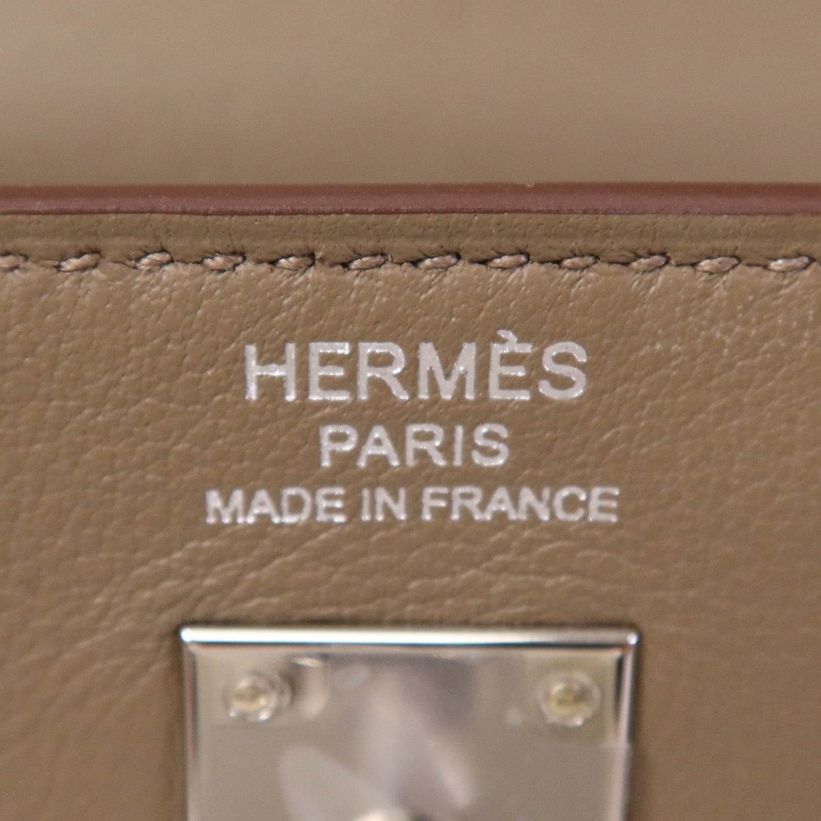 HERMES 【激減優惠】Swift皮革Kelly Moove銀扣肩背袋Etoupe