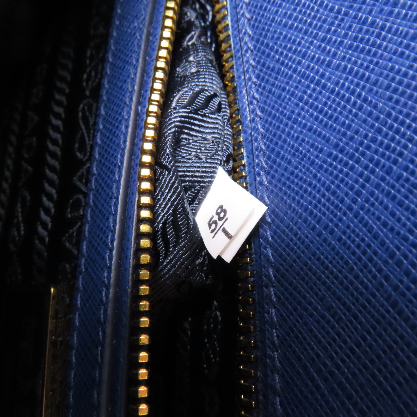 PRADA Saffiano皮革Killer Bag金扣手挽肩背兩用袋