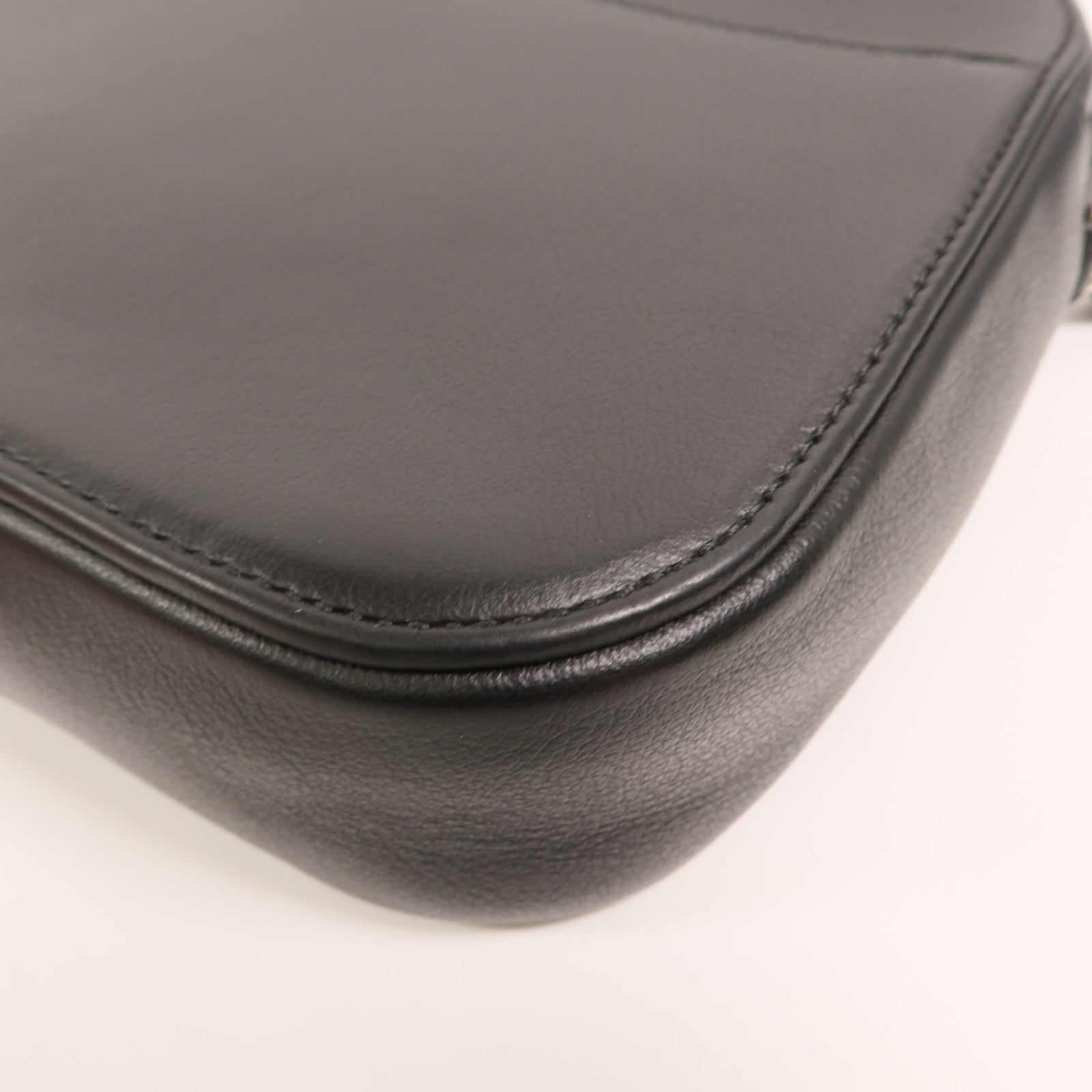 BALENCIAGA 牛皮皮革Everyday Camera Bag手挽肩背兩用袋