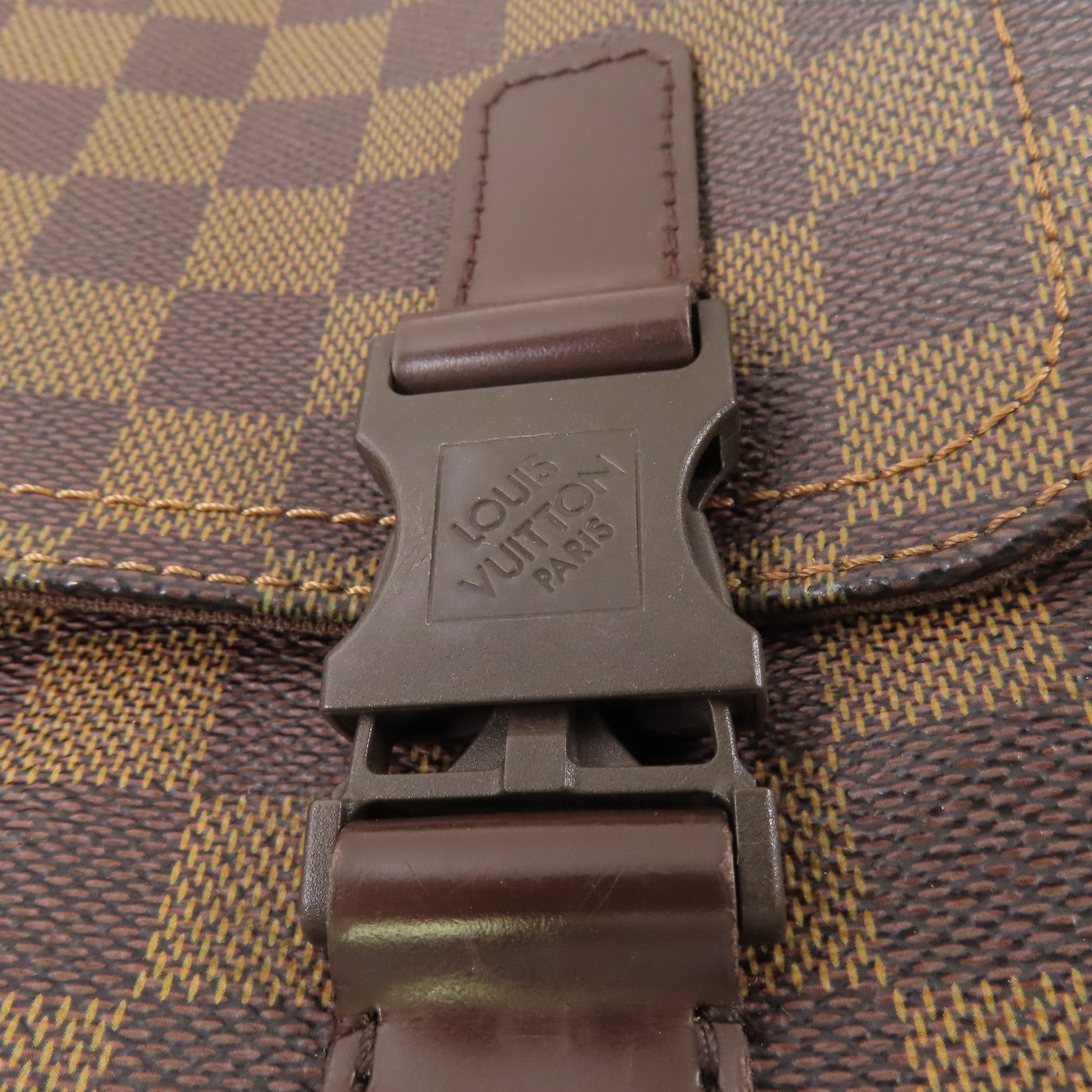 LOUIS VUITTON Damier Reporter Melville金扣肩背袋