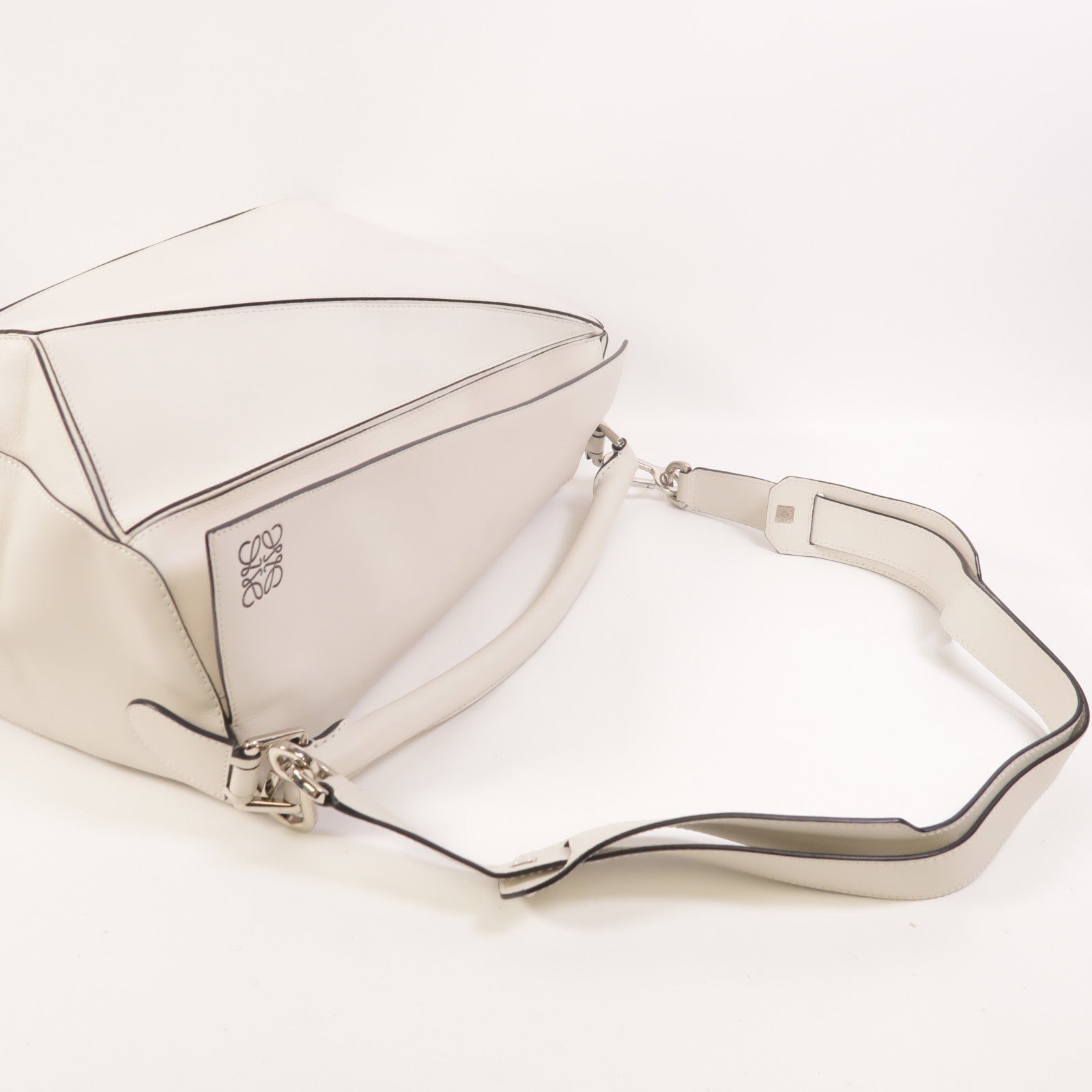 LOEWE 牛皮皮革Puzzle手挽肩背兩用袋