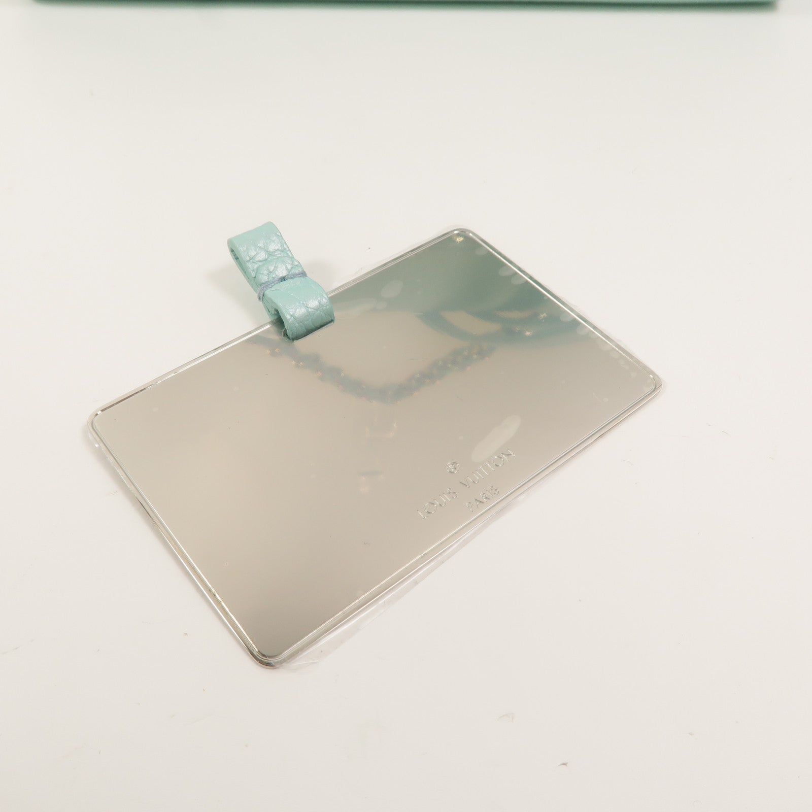 LOUIS VUITTON 牛皮皮革Twist MM手挽肩背兩用袋