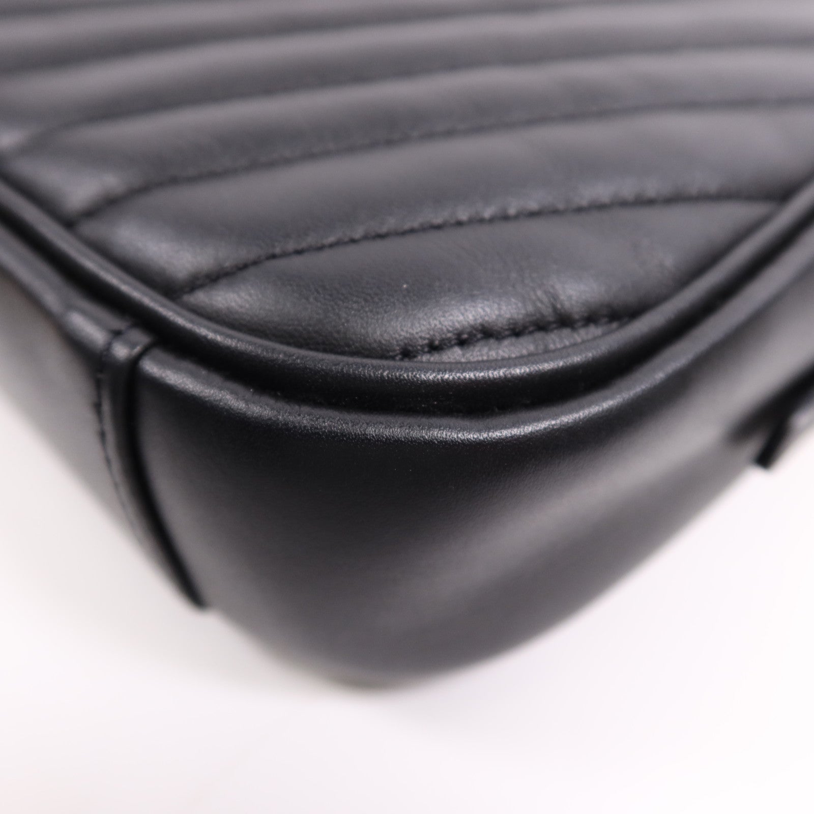 LOUIS VUITTON 牛皮皮革Camera Bag金扣鏈帶肩背袋