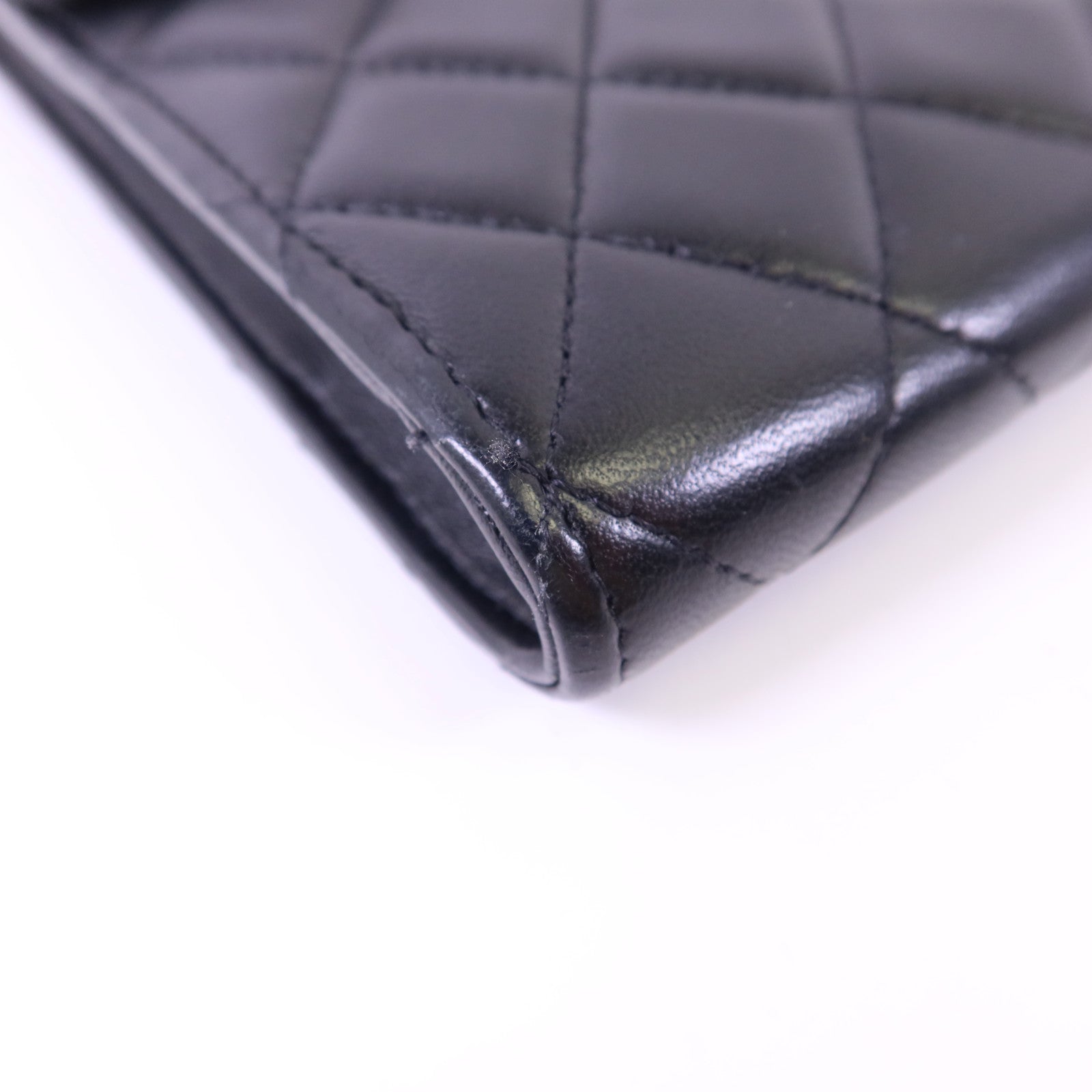 CHANEL 【激減優惠】羊皮皮革Phone Bag With Gold Ball金扣鏈帶肩背袋
