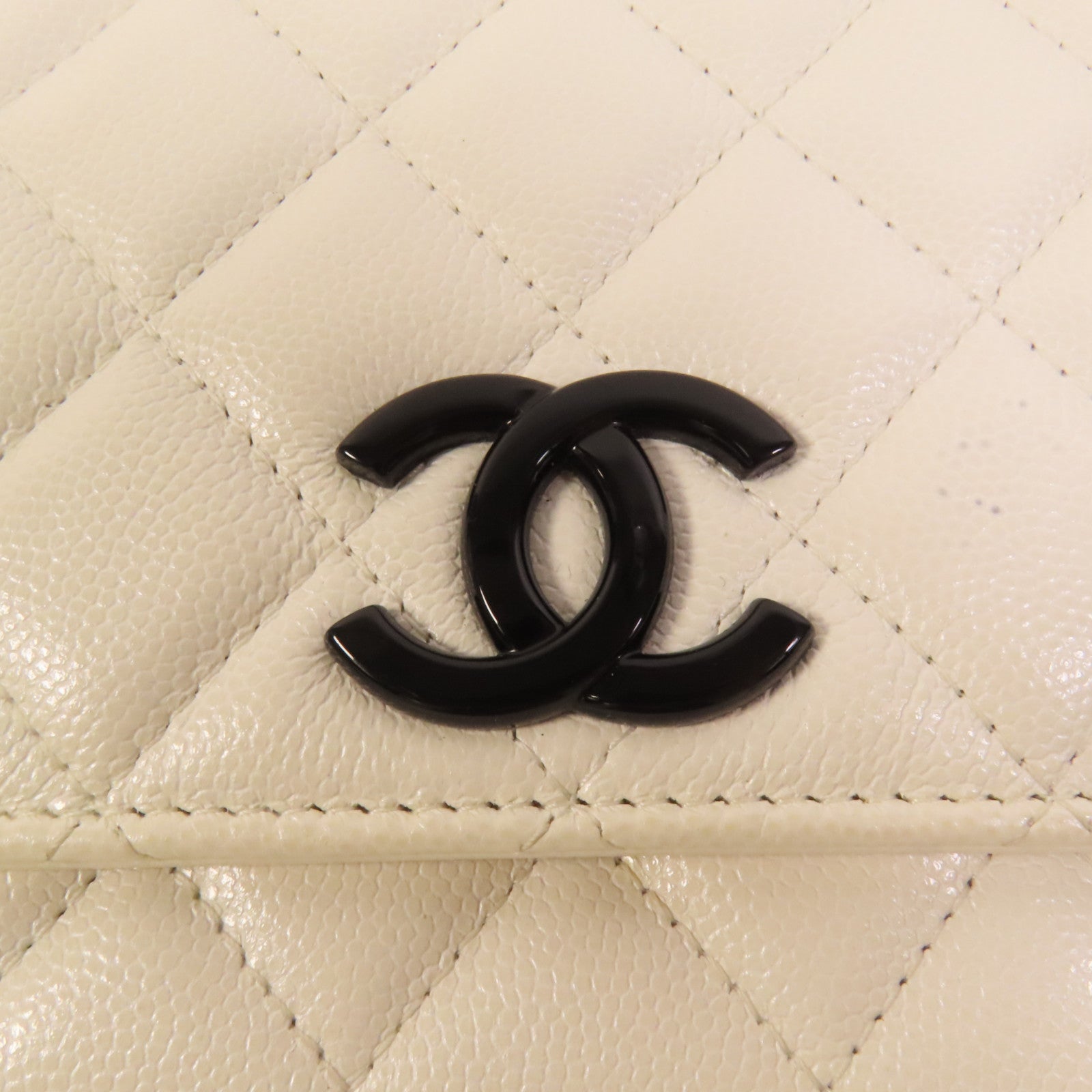 CHANEL 牛皮皮革WOC Wallet On Chain鏈帶肩背袋