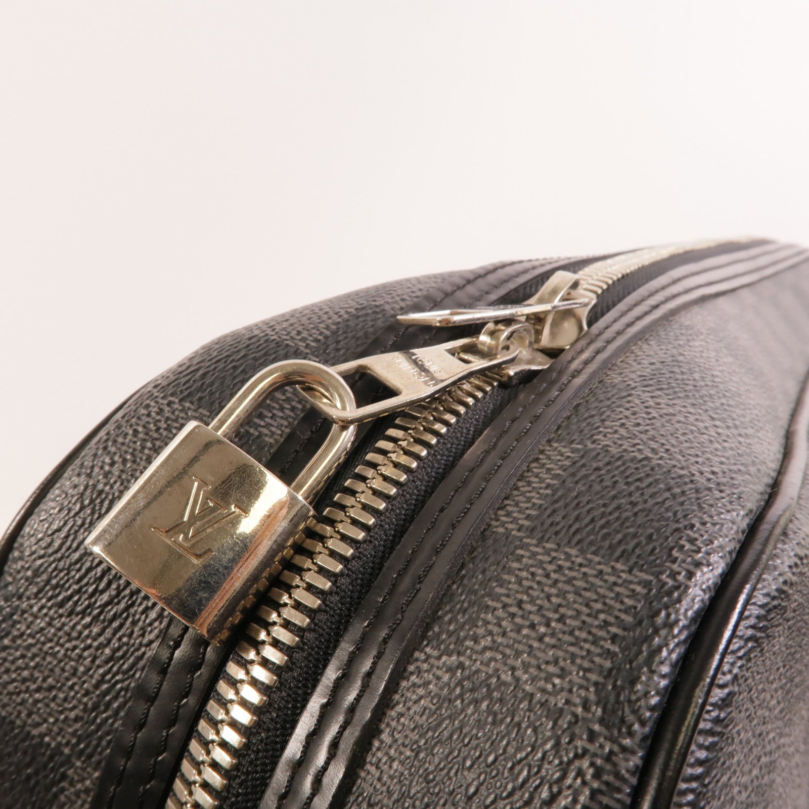 LOUIS VUITTON Damier Graphite Jorn手挽肩背兩用袋