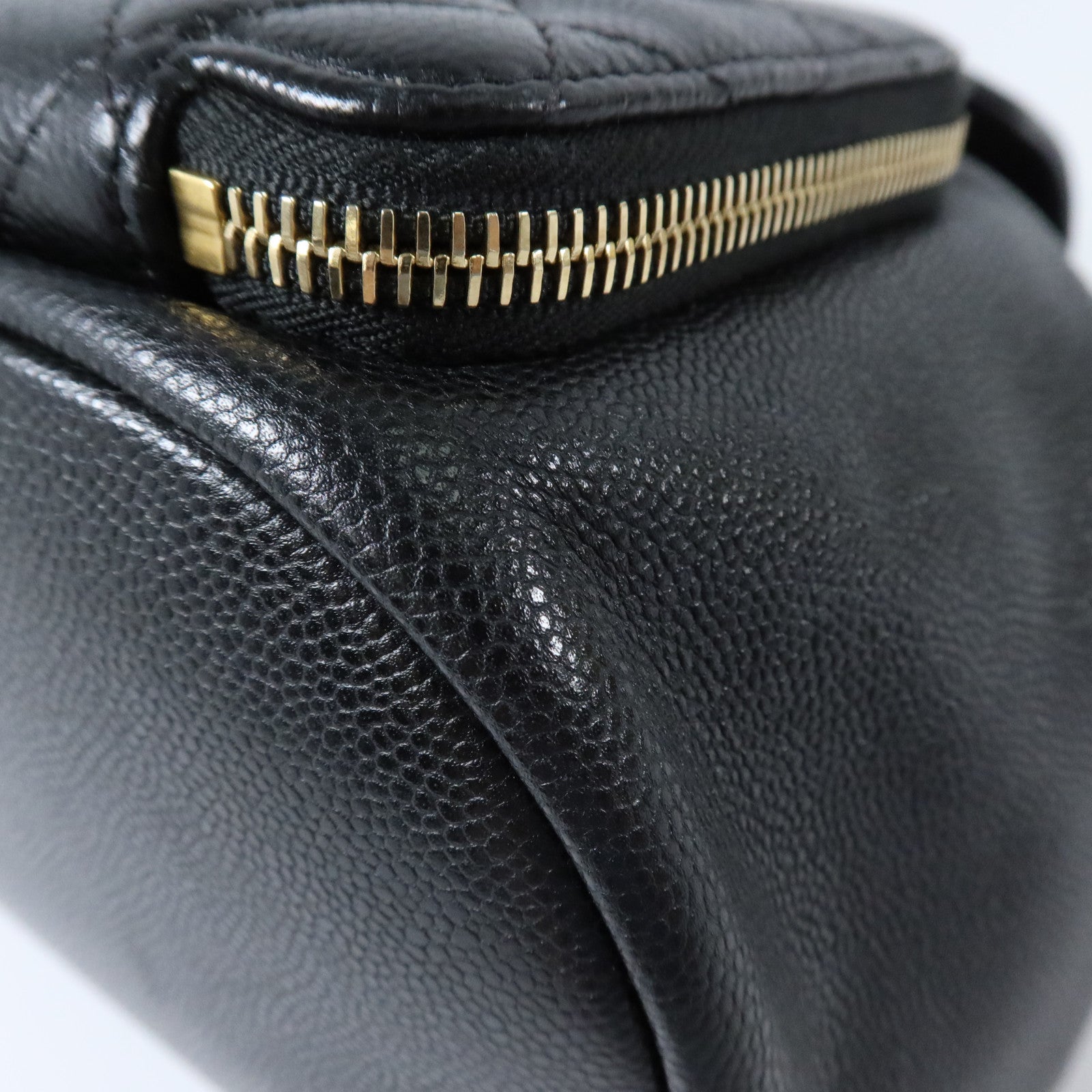 CHANEL 牛皮皮革Business Affnity金扣背包