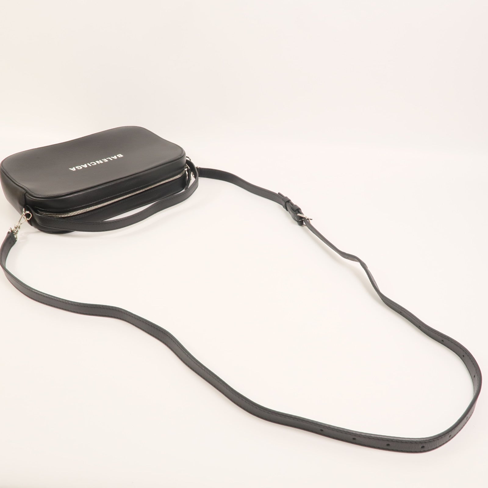 BALENCIAGA 牛皮皮革Everyday Camera Bag手挽肩背兩用袋
