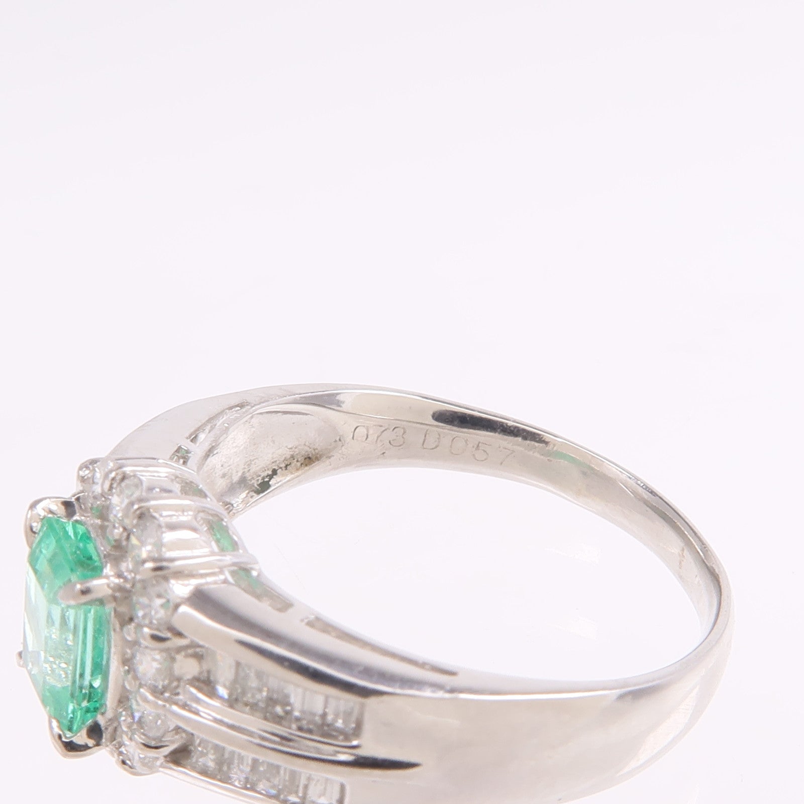 JEWELRY 【激減優惠】PT900鉑金Emerald Diamond Ring綠寶石/鑽石戒指US#7.25