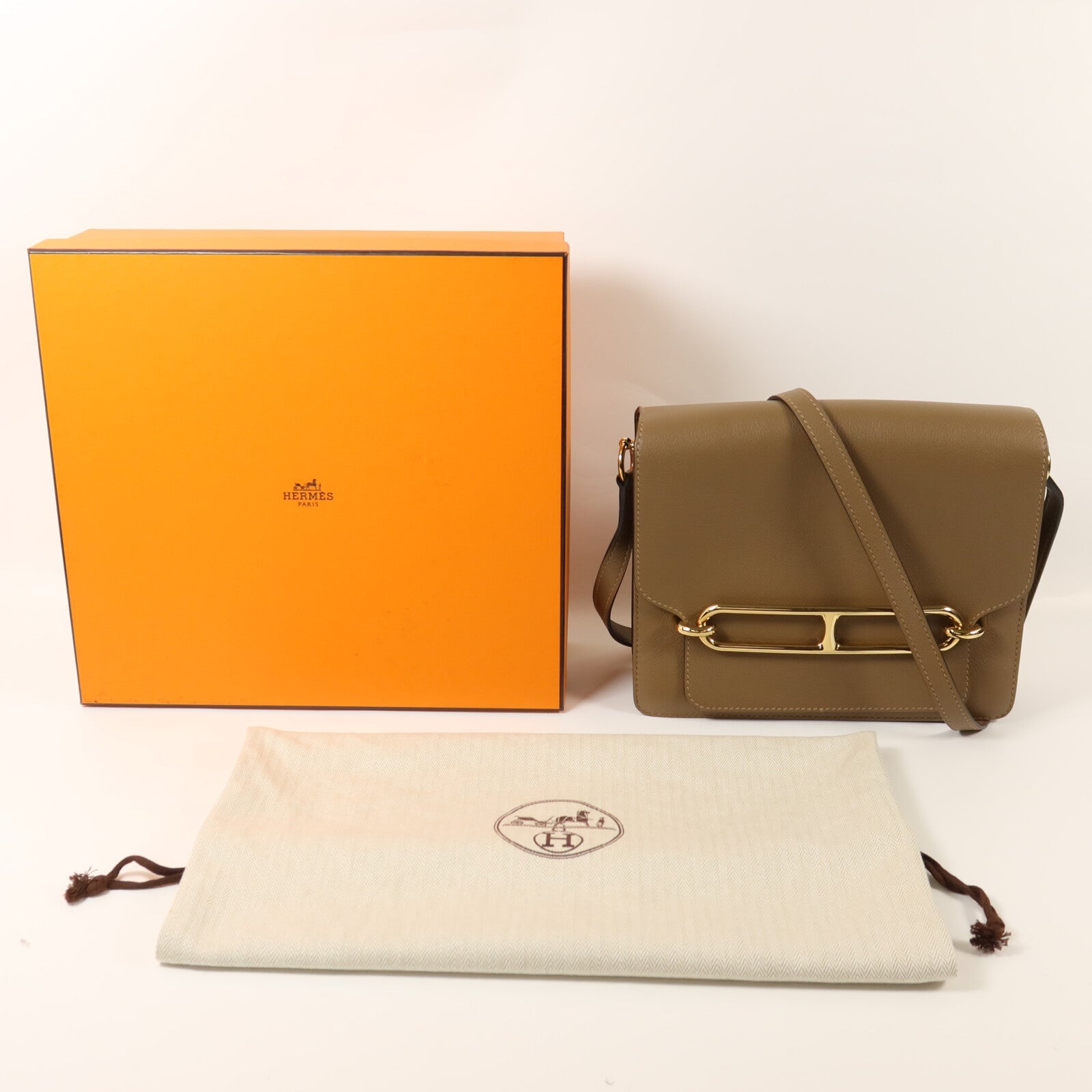 HERMES Evercolor皮革Roulis 23金扣肩背袋Alezan