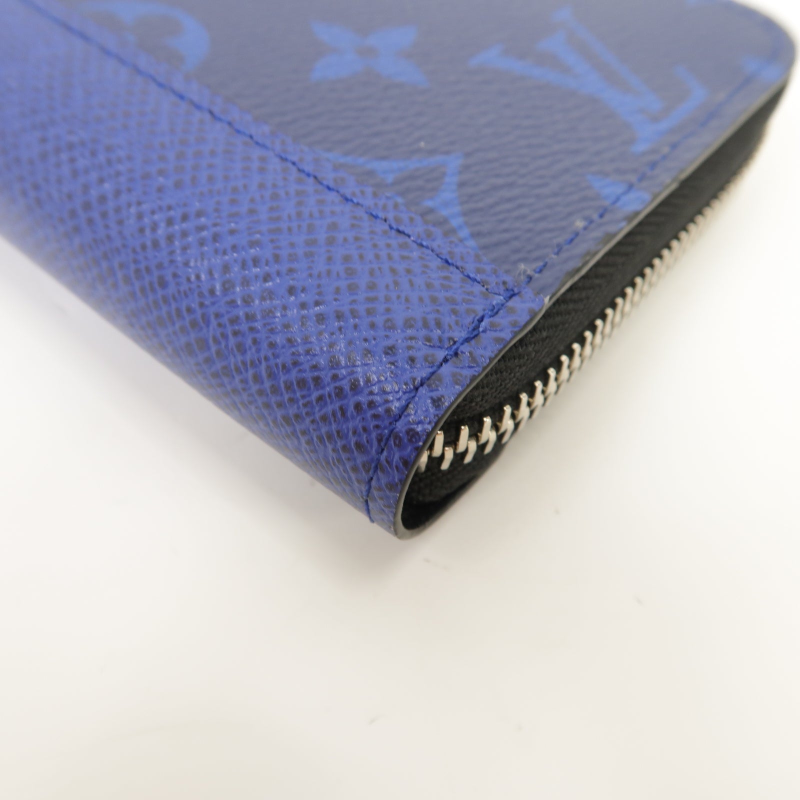 LOUIS VUITTON Taigarama Zippy Wallet Vertical銀扣長錢包藍色