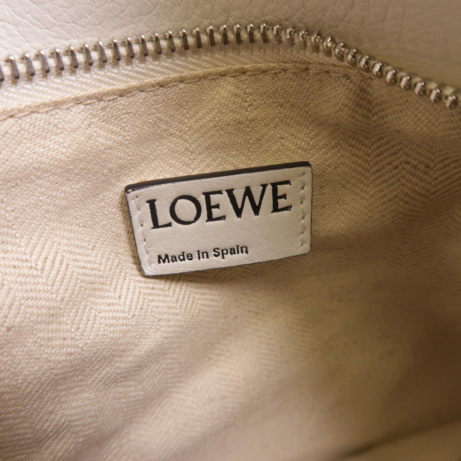 LOEWE 牛皮皮革Puzzle手挽肩背兩用袋