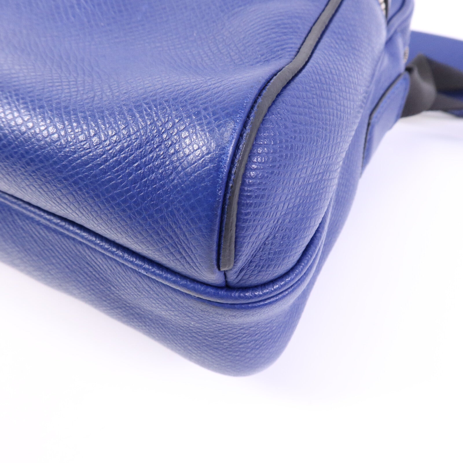 LOUIS VUITTON Taiga/Monogram Outdoor Messenger銀扣肩背袋