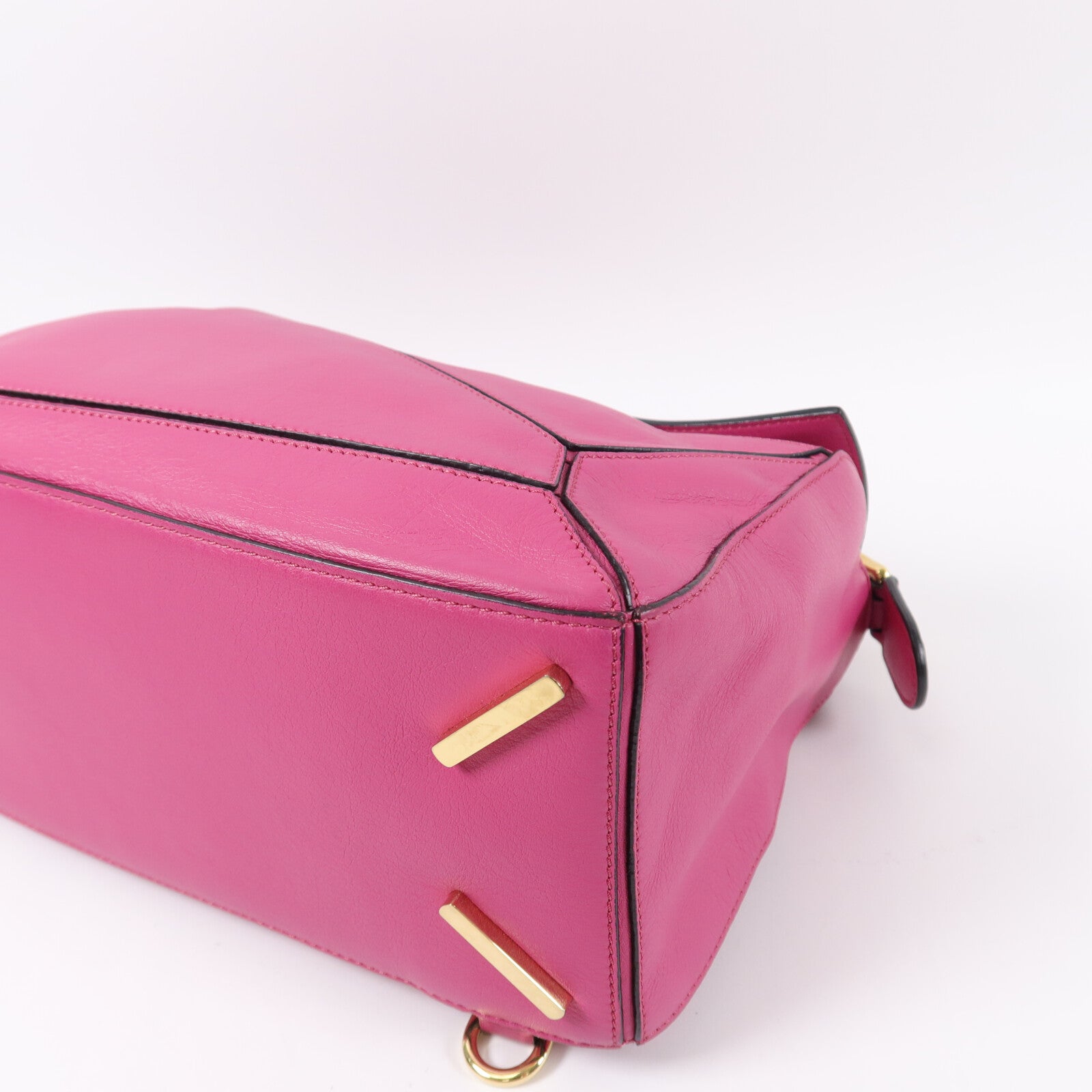 LOEWE 牛皮皮革Puzzle Medium手挽肩背兩用袋